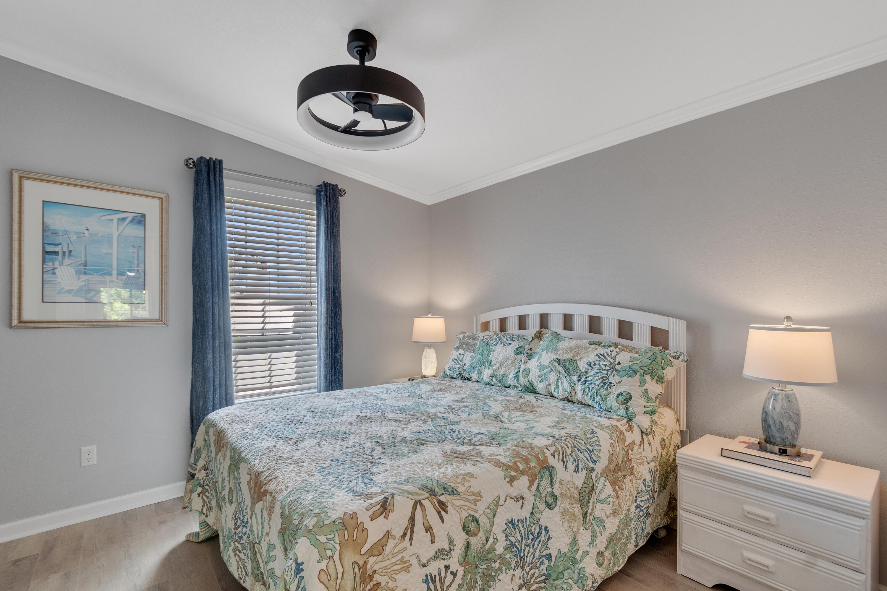 Pinelake Village - Residential