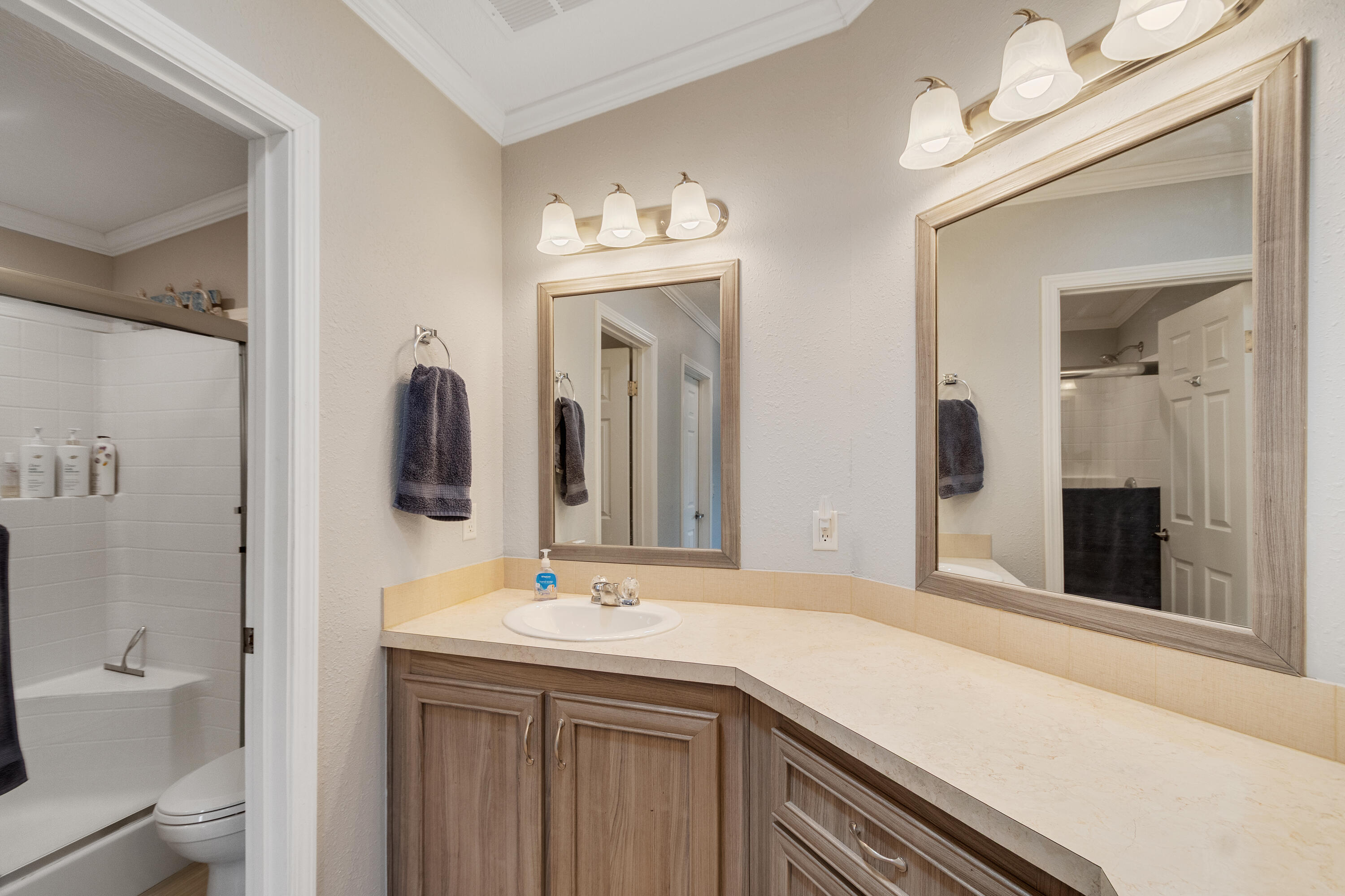 Pinelake Village - Residential