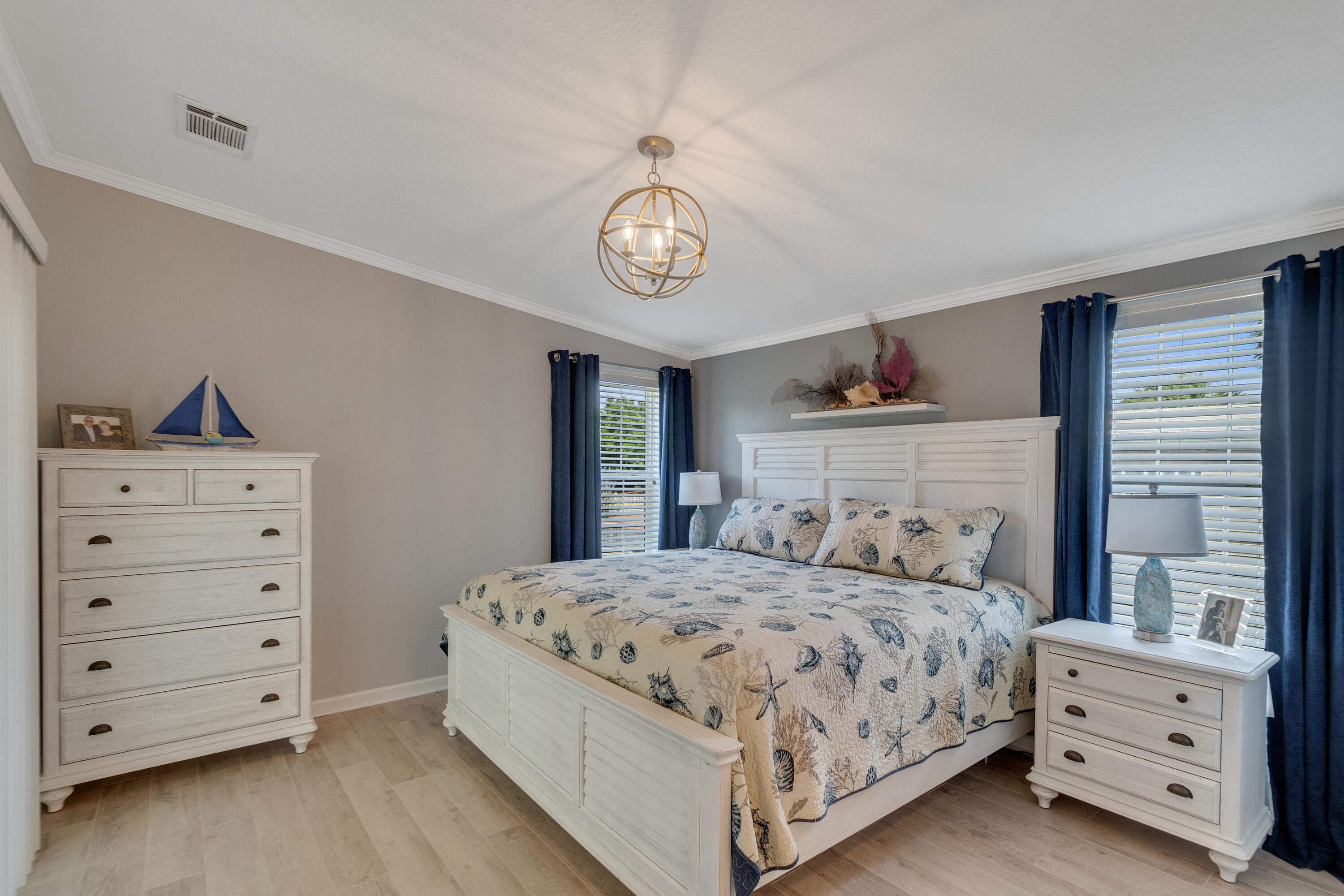 Pinelake Village - Residential