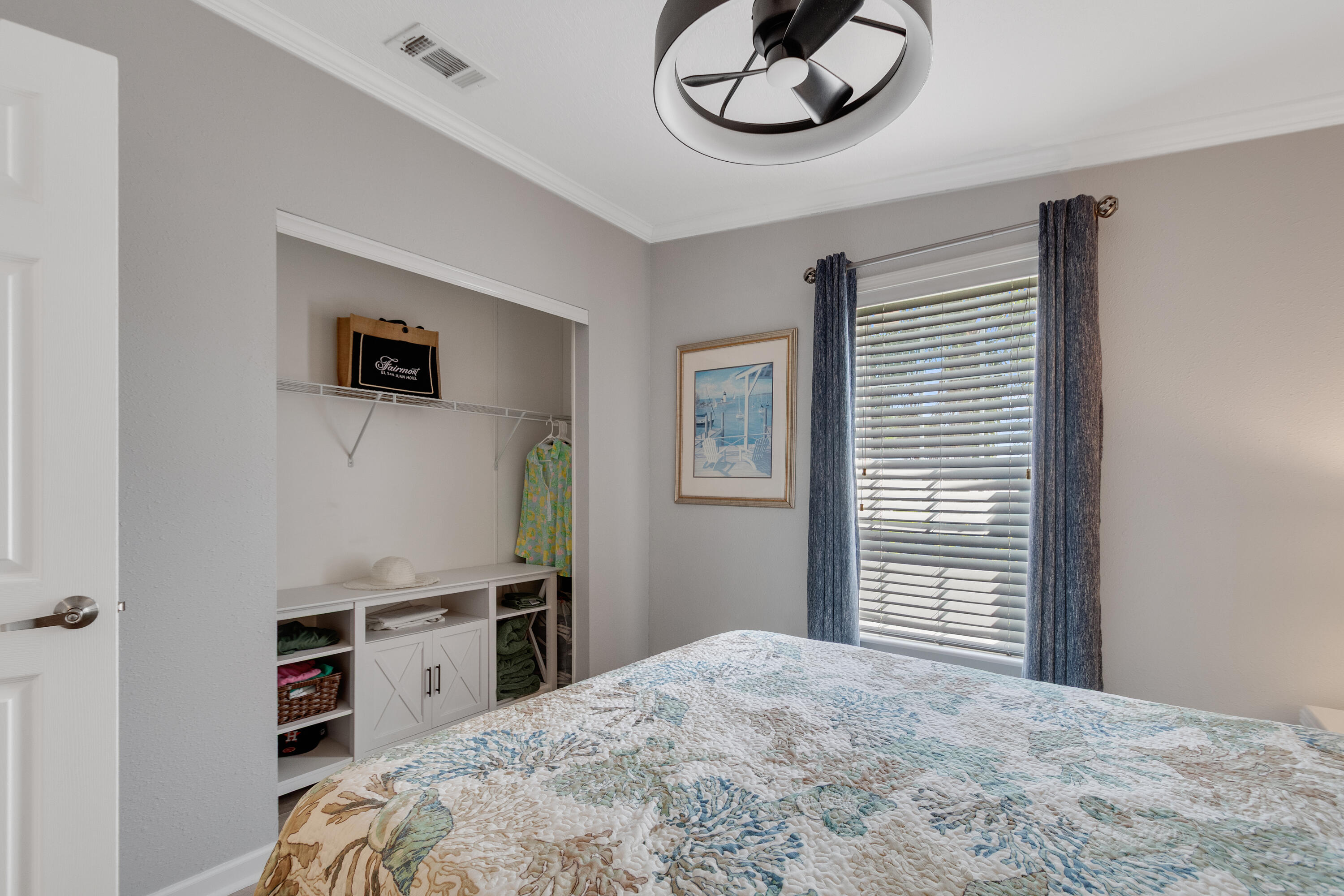 Pinelake Village - Residential