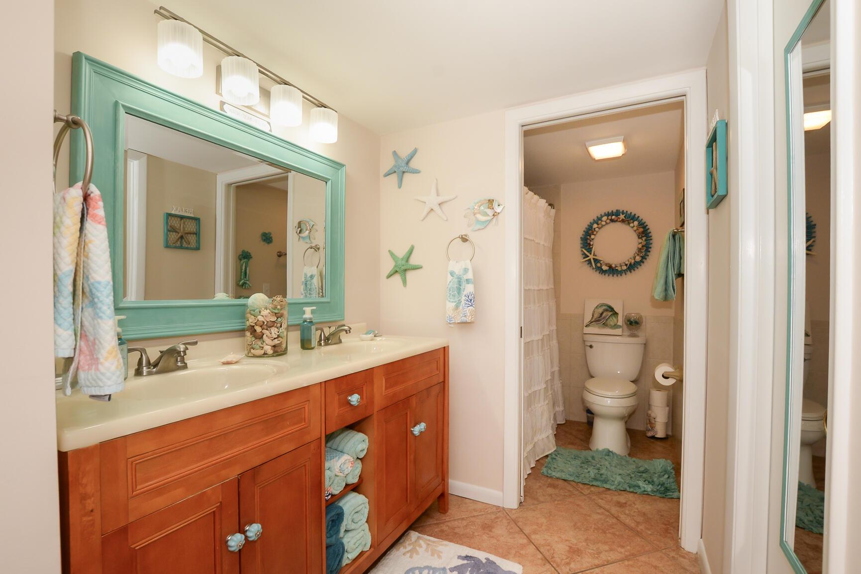 PARK SQUARE CONDO (AKA CO - Residential