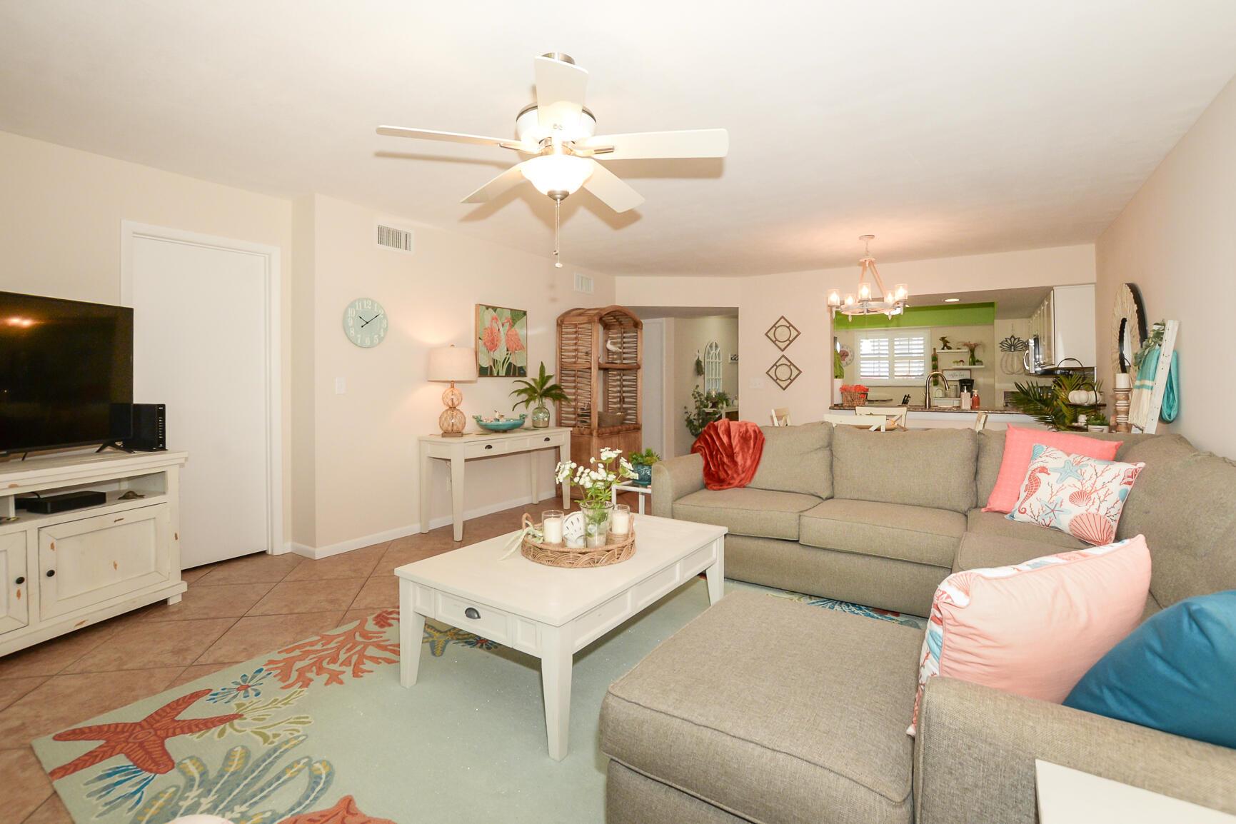 PARK SQUARE CONDO (AKA CO - Residential