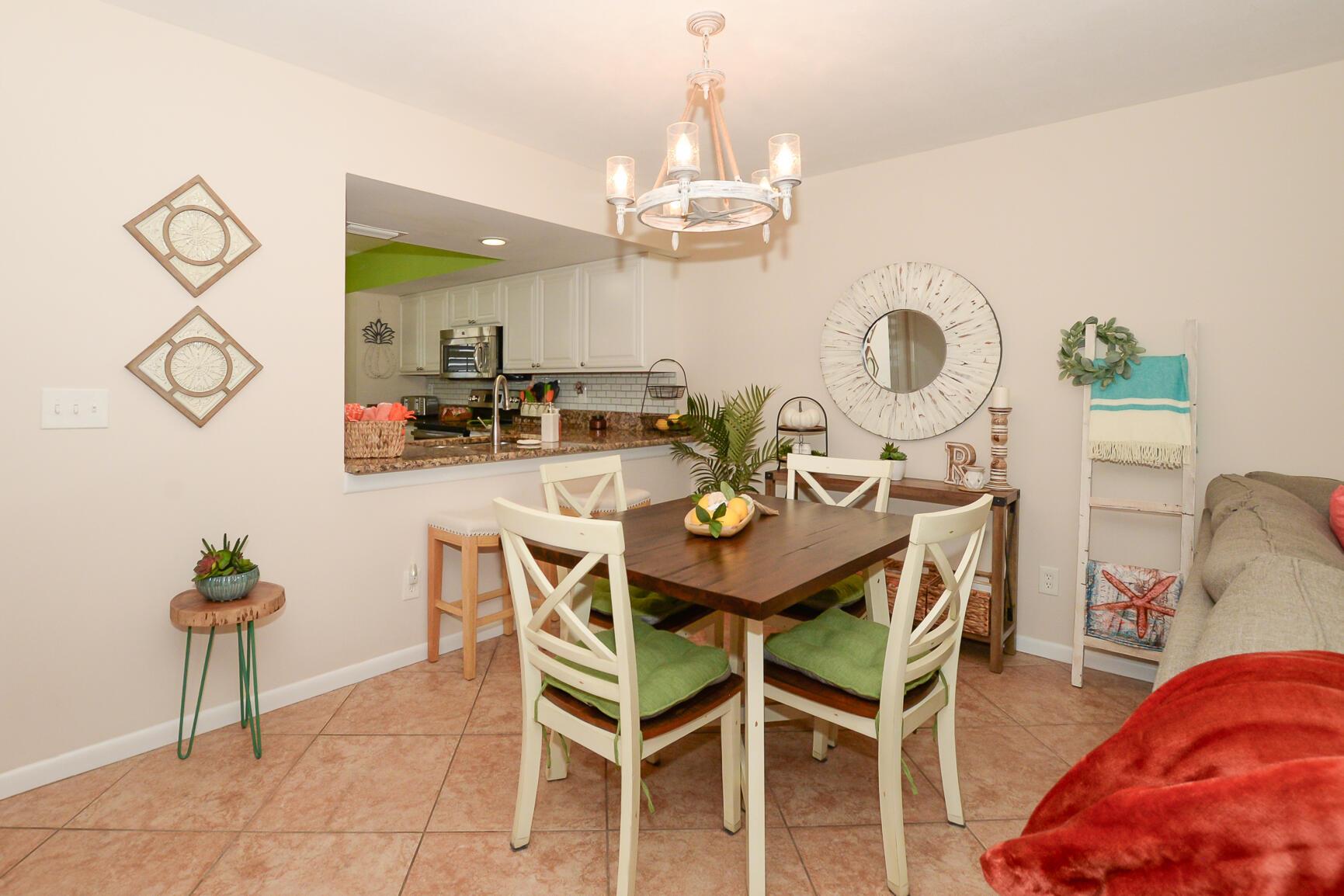 PARK SQUARE CONDO (AKA CO - Residential