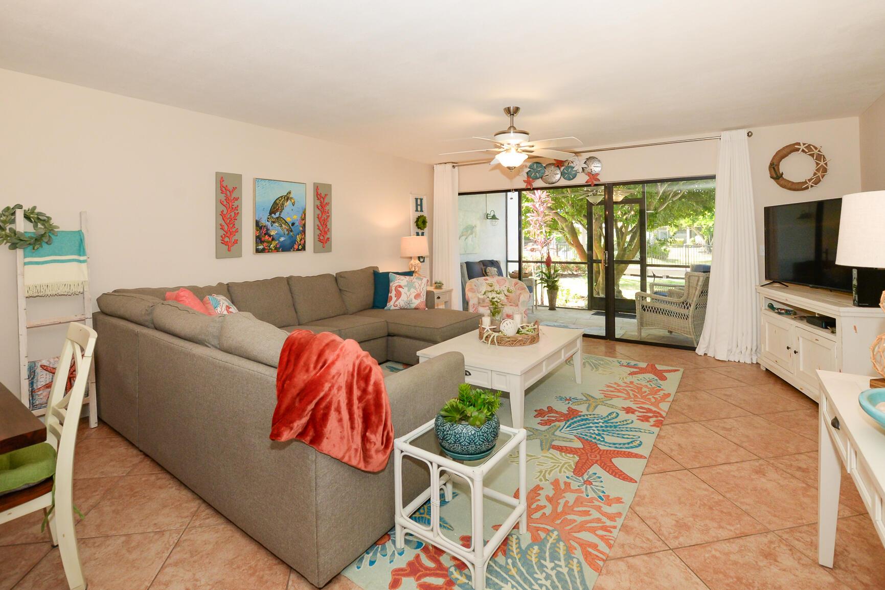 PARK SQUARE CONDO (AKA CO - Residential