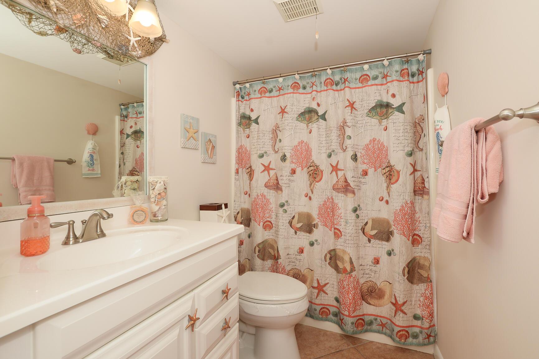 PARK SQUARE CONDO (AKA CO - Residential