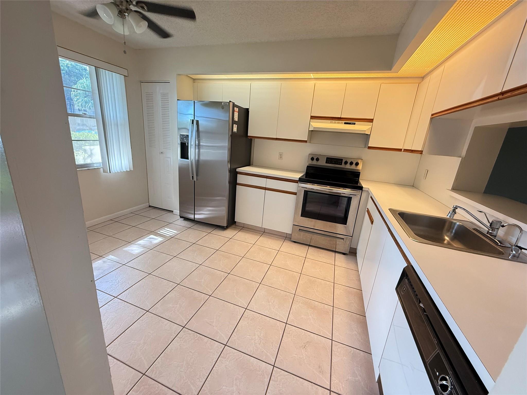 Buckingham At Century Vil - Residential Lease