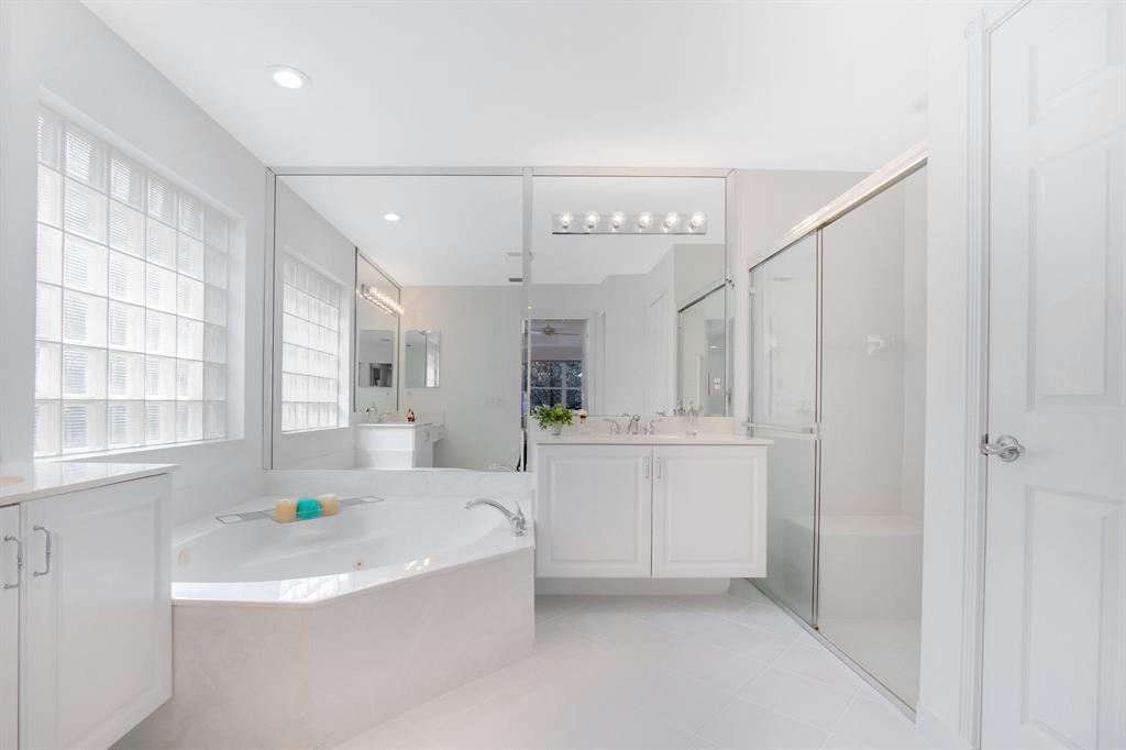 VALENCIA ISLES 1 - Residential