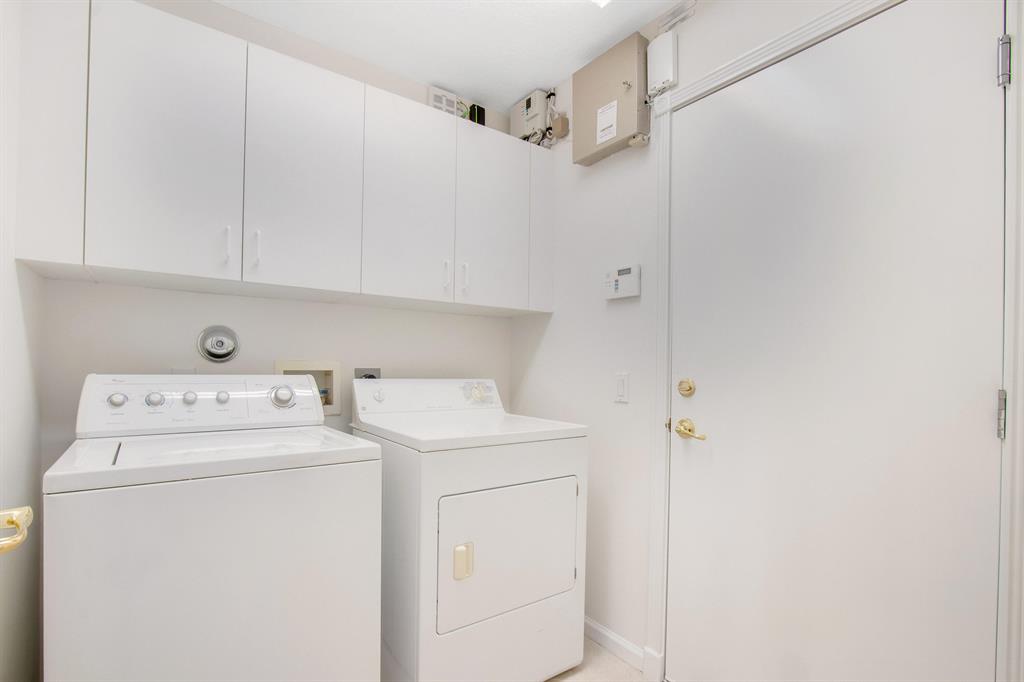 VALENCIA ISLES 1 - Residential