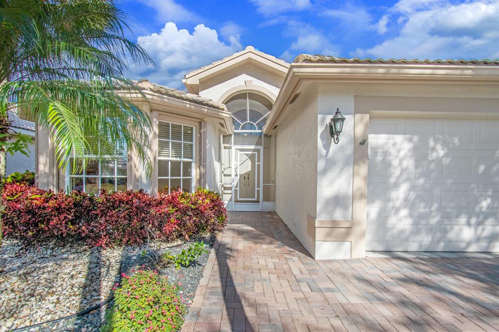 VALENCIA ISLES 1 - Residential