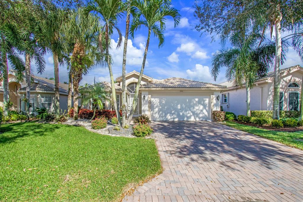 VALENCIA ISLES 1 - Residential