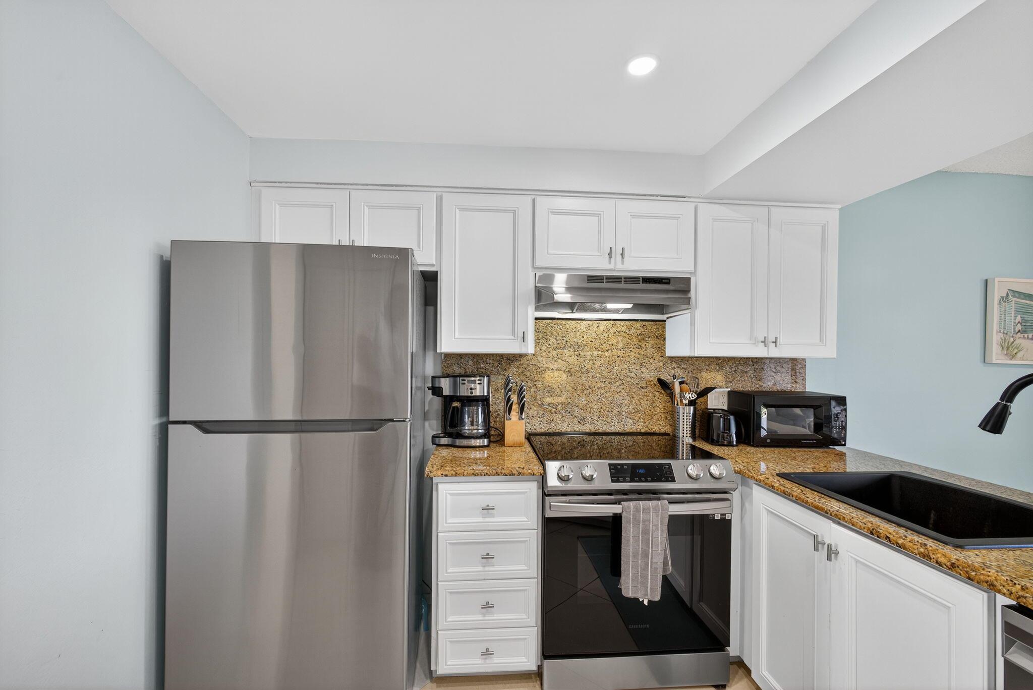 SEA RISE CONDO - Residential