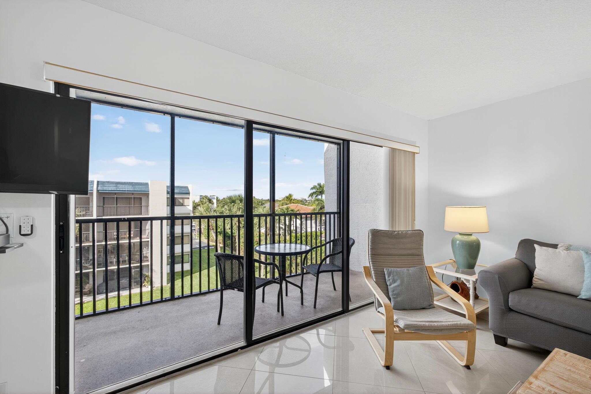 SEA RISE CONDO - Residential