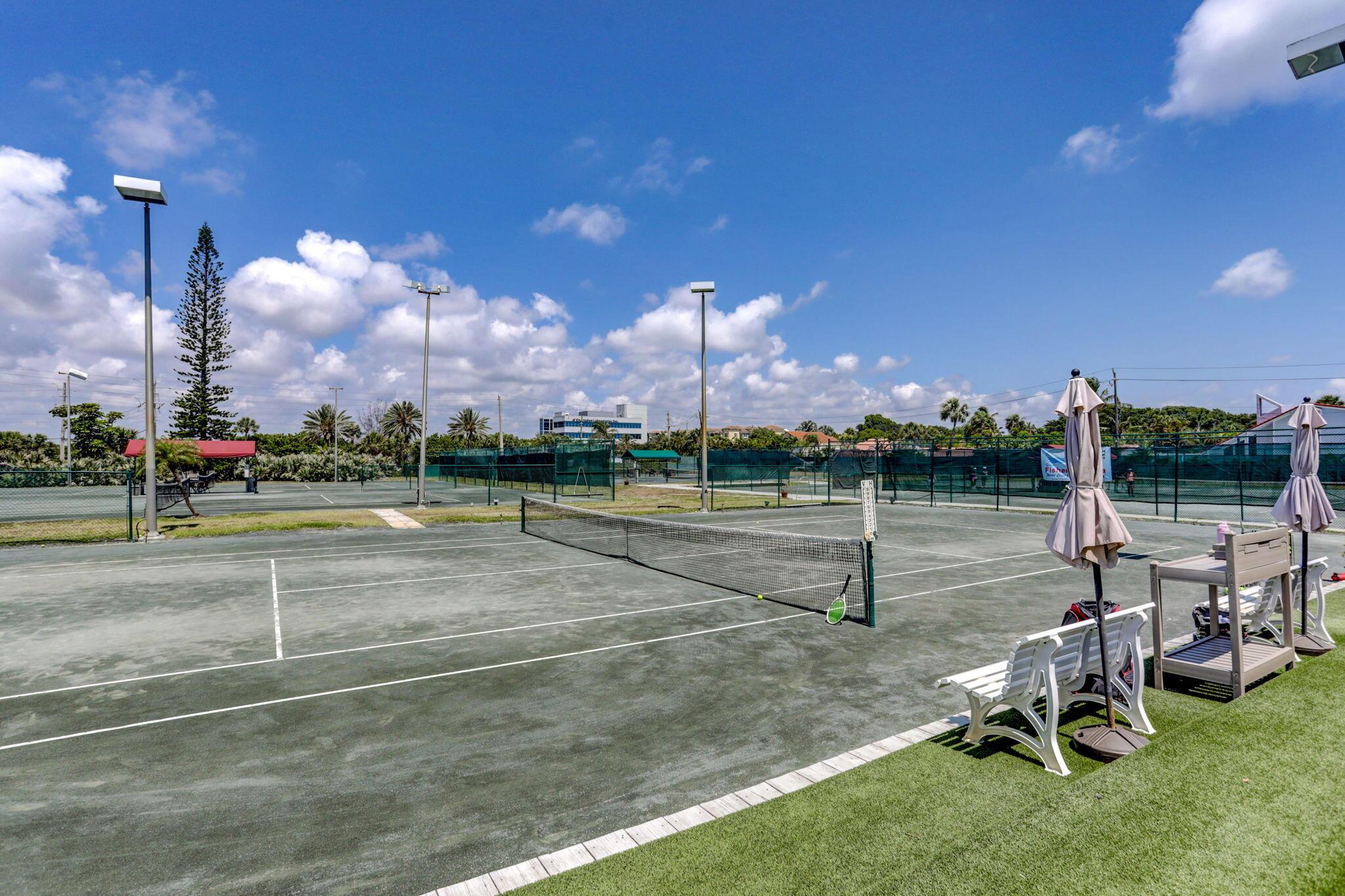 SEA RISE CONDO - Residential