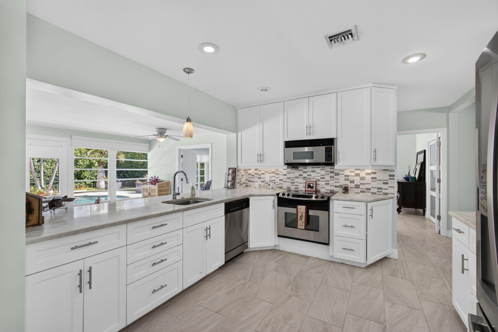 View photos, virtual tours, details... 128 VASSAR Drive