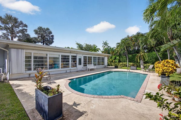 128 VASSAR DR, LAKE WORTH BEACH, FL 33460 - Image e41bbf39ae6643c94c53dca7c99d1248/874227994