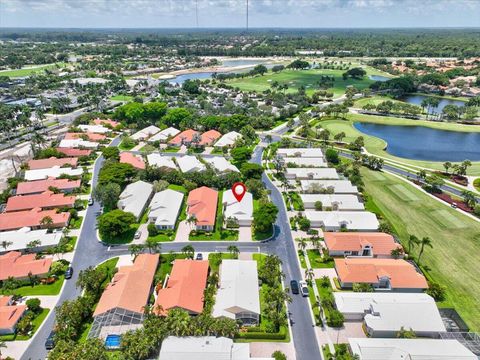 A home in Lake Worth