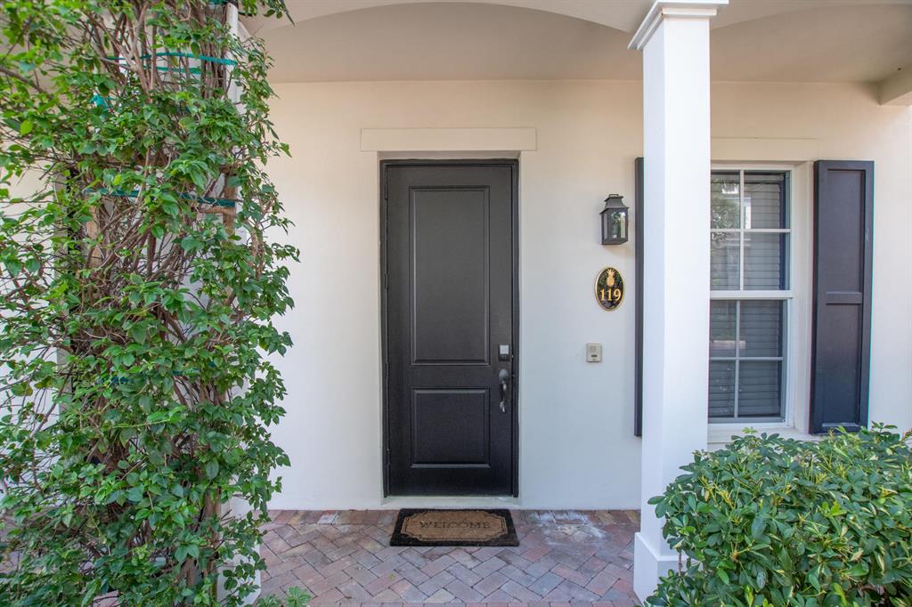 CANNERY ROW - Residential Lease