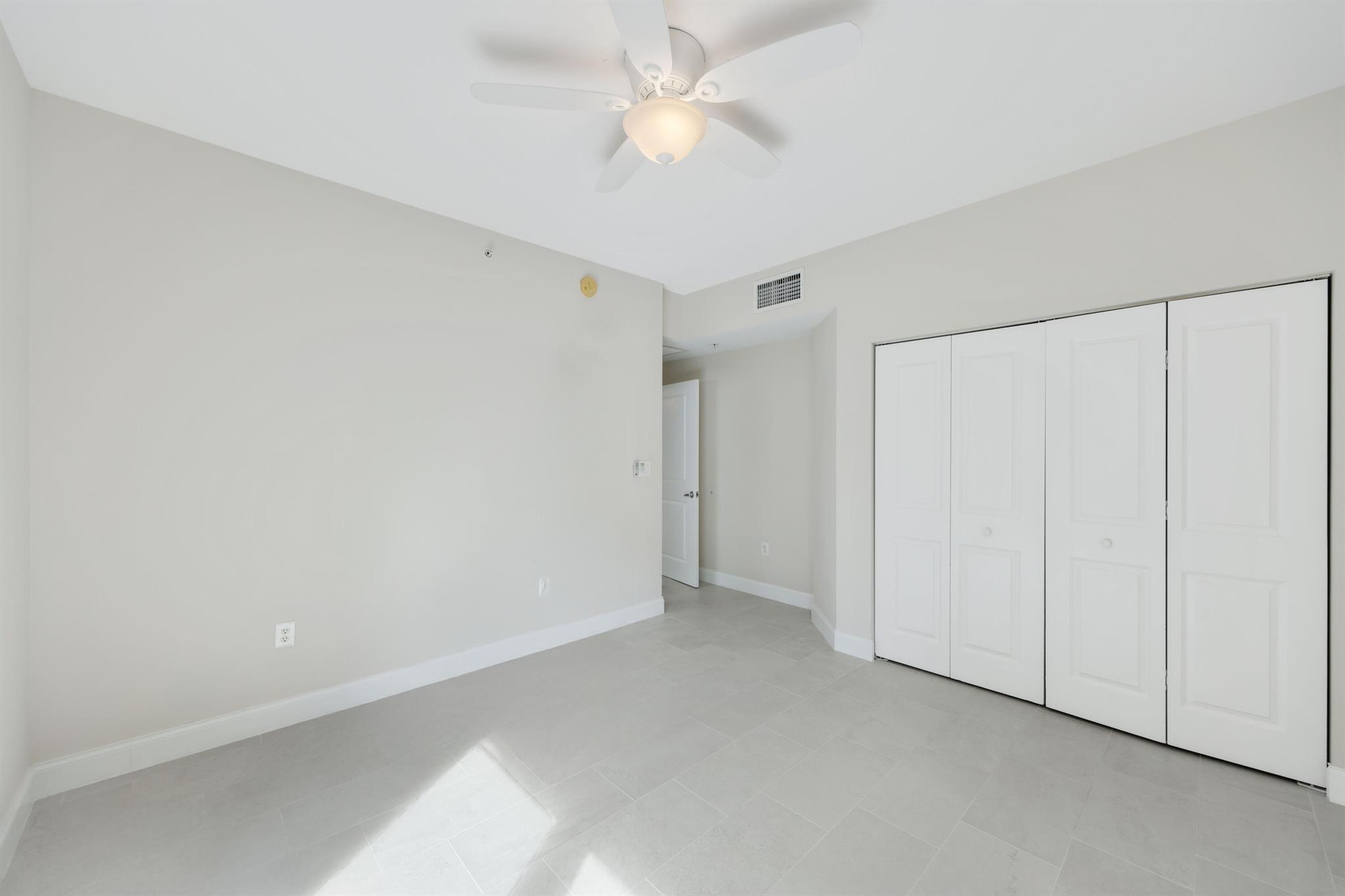 ASTOR CONDO - Residential