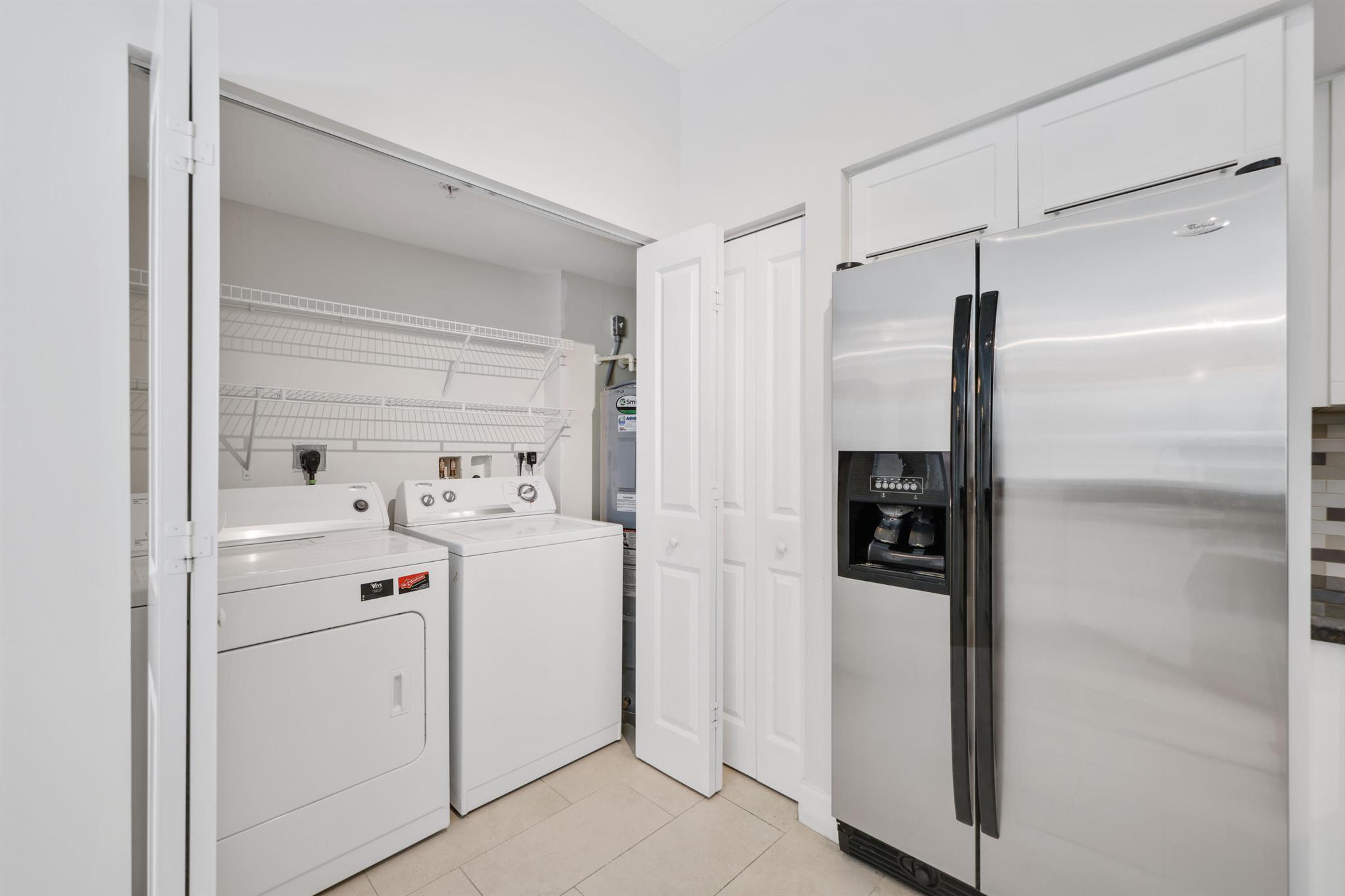 ASTOR CONDO - Residential