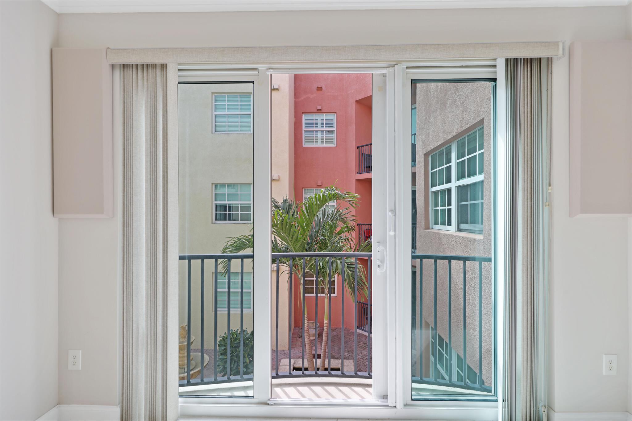 ASTOR CONDO - Residential