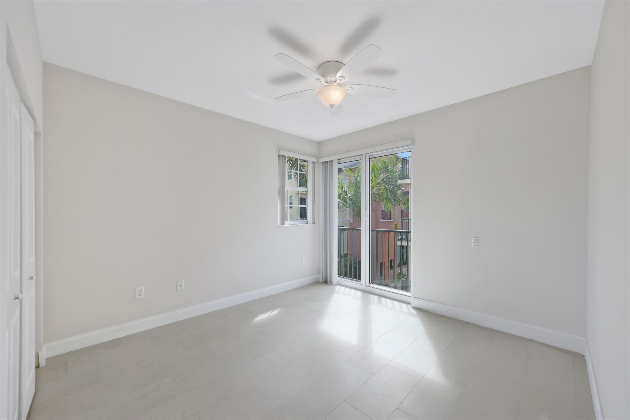 ASTOR CONDO - Residential