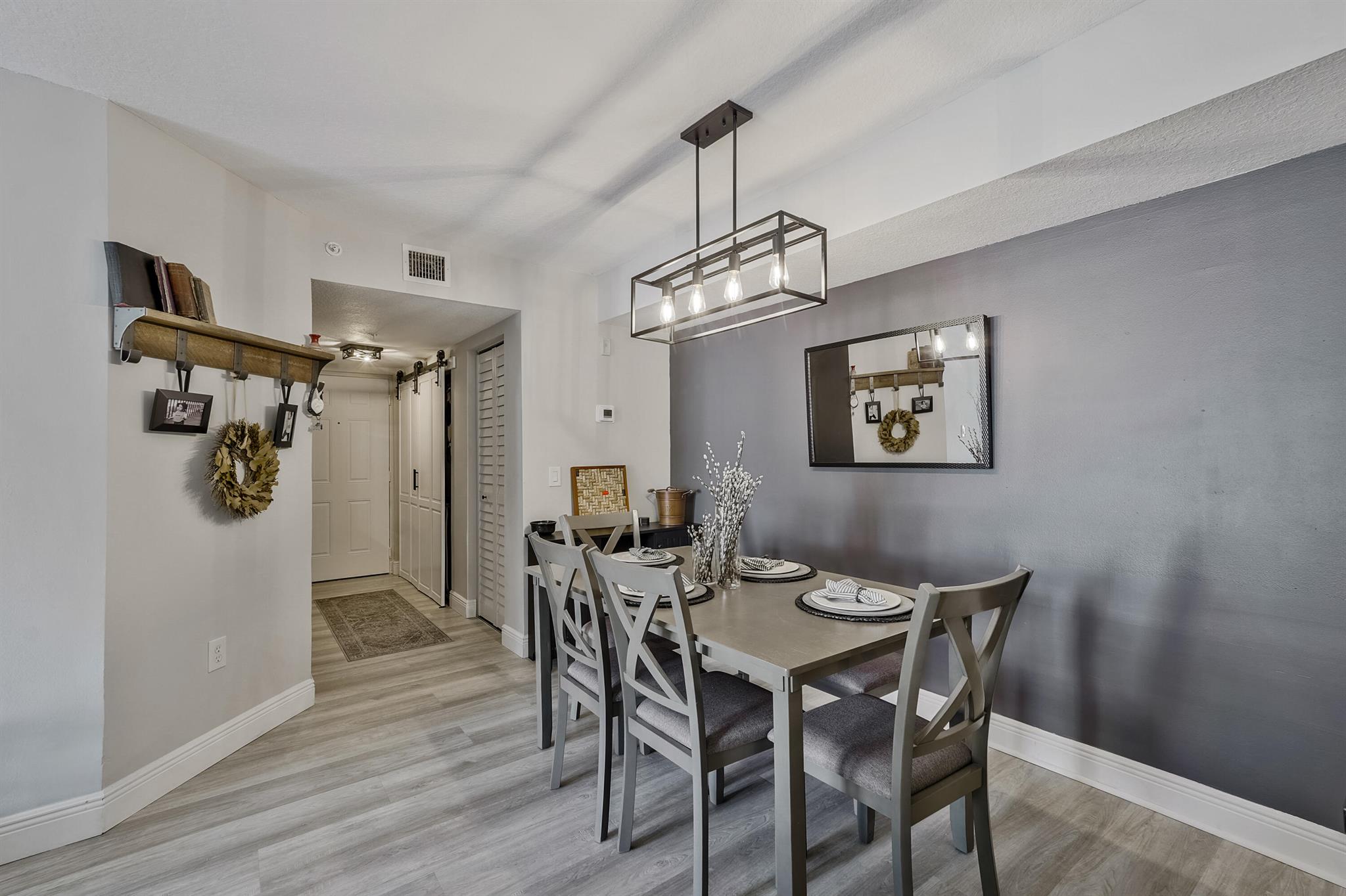 EMERALD ISLE AT LAGUNA LAKES CONDO - Residential