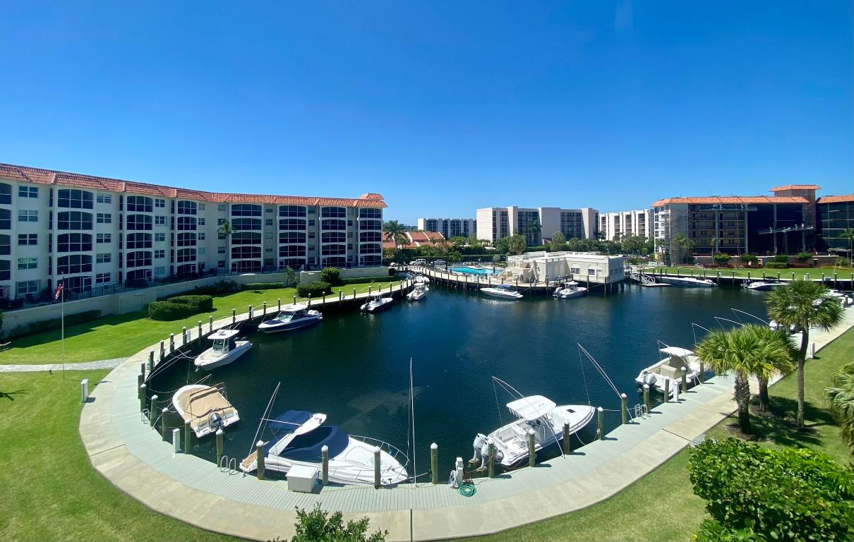 SAN REMO CONDO - Residential