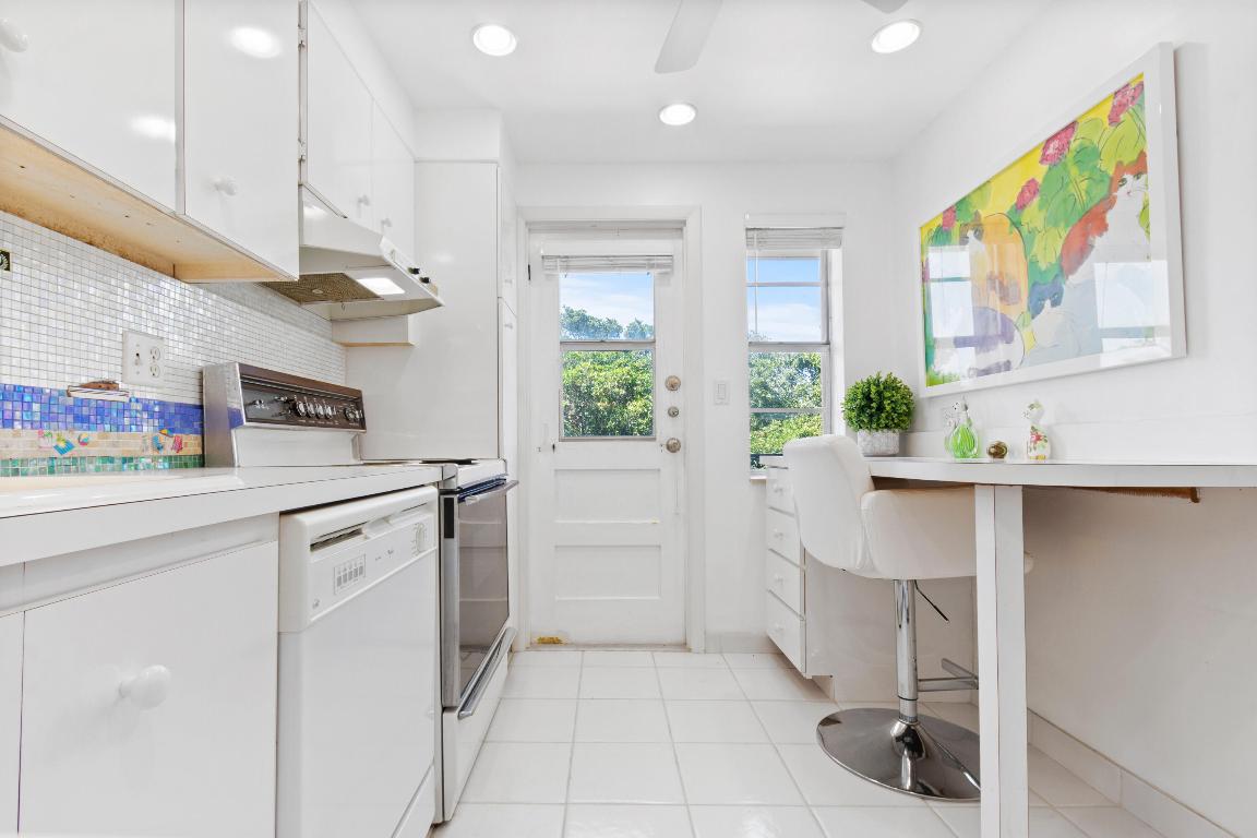 SAN REMO CONDO - Residential