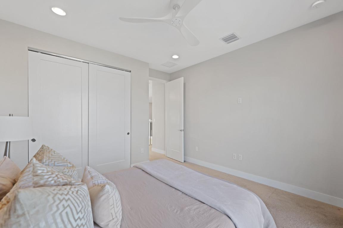 BOCA RATON GOLF COURSE PUD - Residential Lease