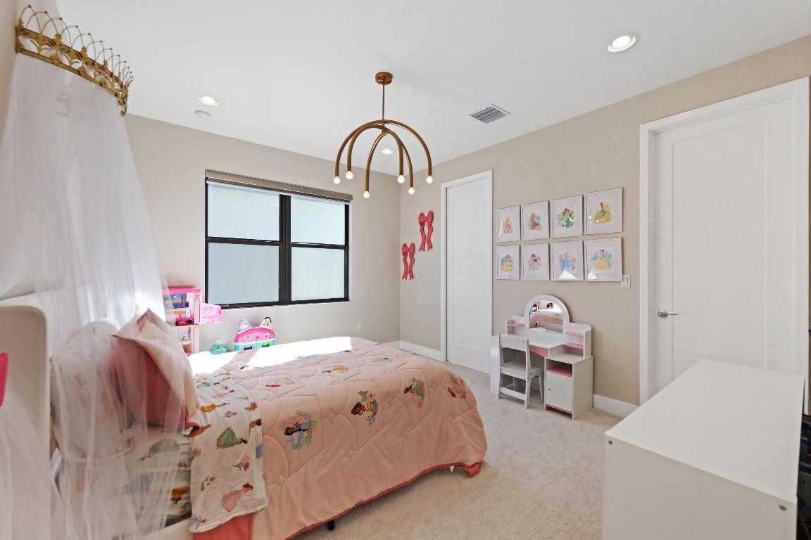 BOCA RATON GOLF COURSE PUD - Residential Lease