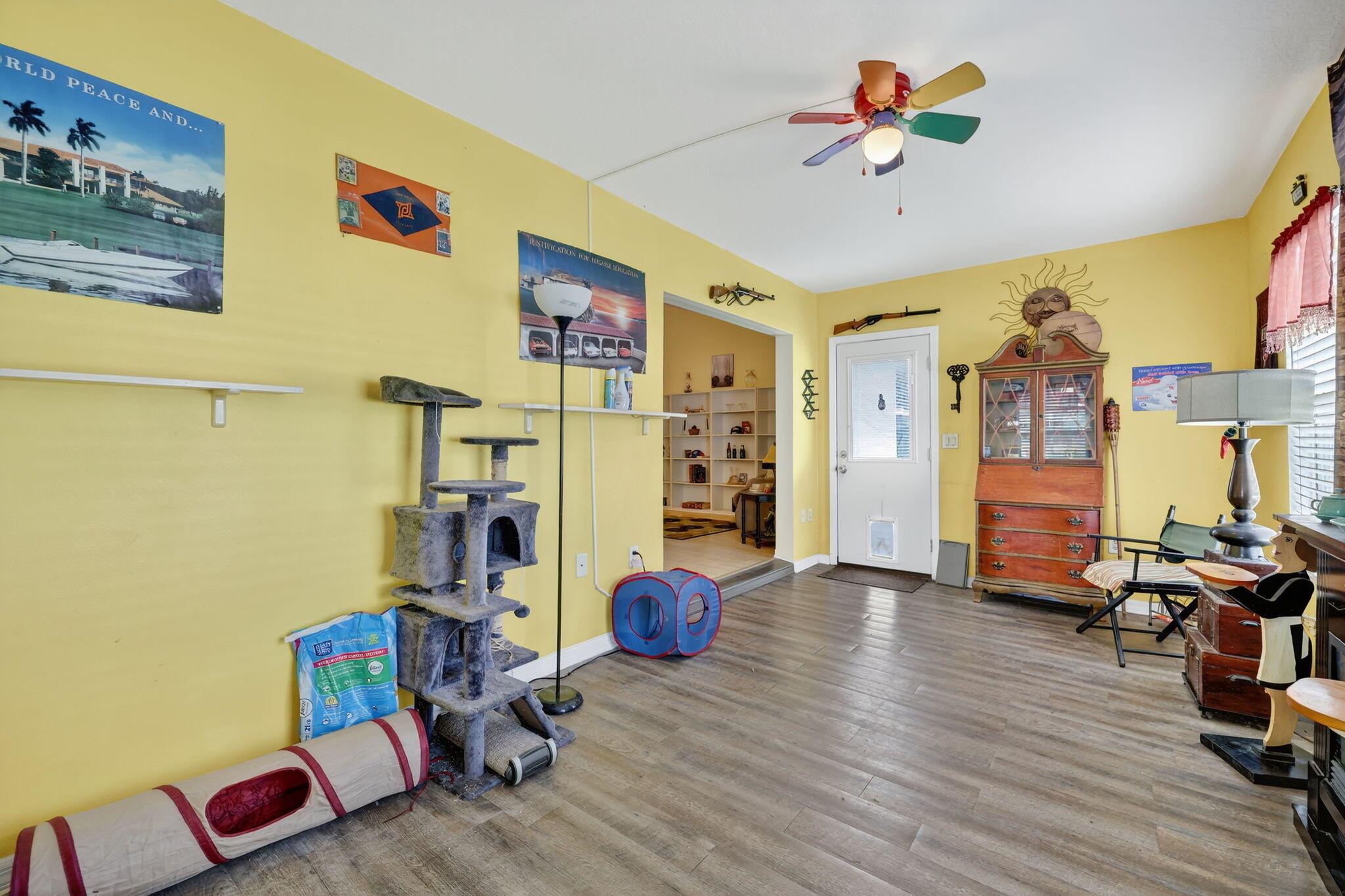 PORT ST LUCIE SECTION 13 - Residential