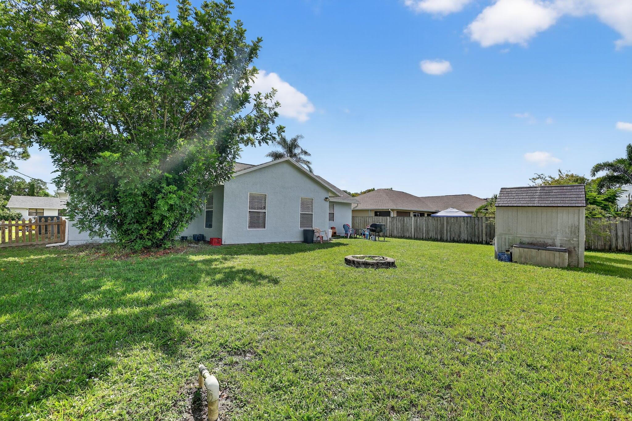PORT ST LUCIE SECTION 13 - Residential