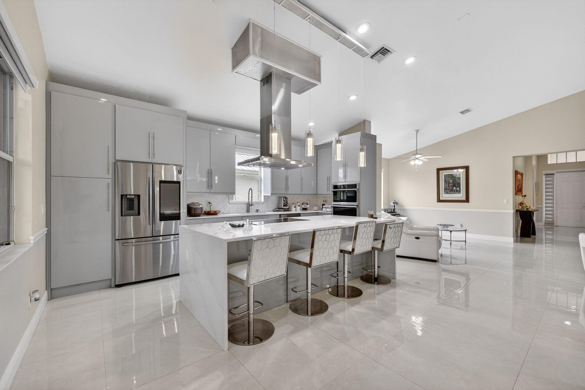 SECOND REPLAT OF PORTOFINO ISLES - Residential