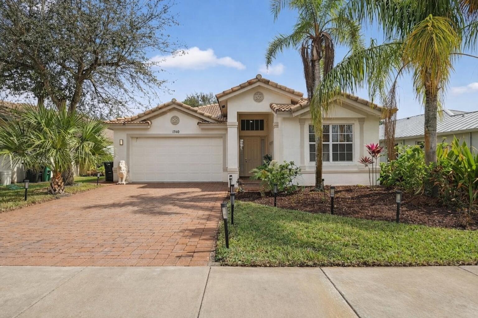 SECOND REPLAT OF PORTOFINO ISLES - Residential