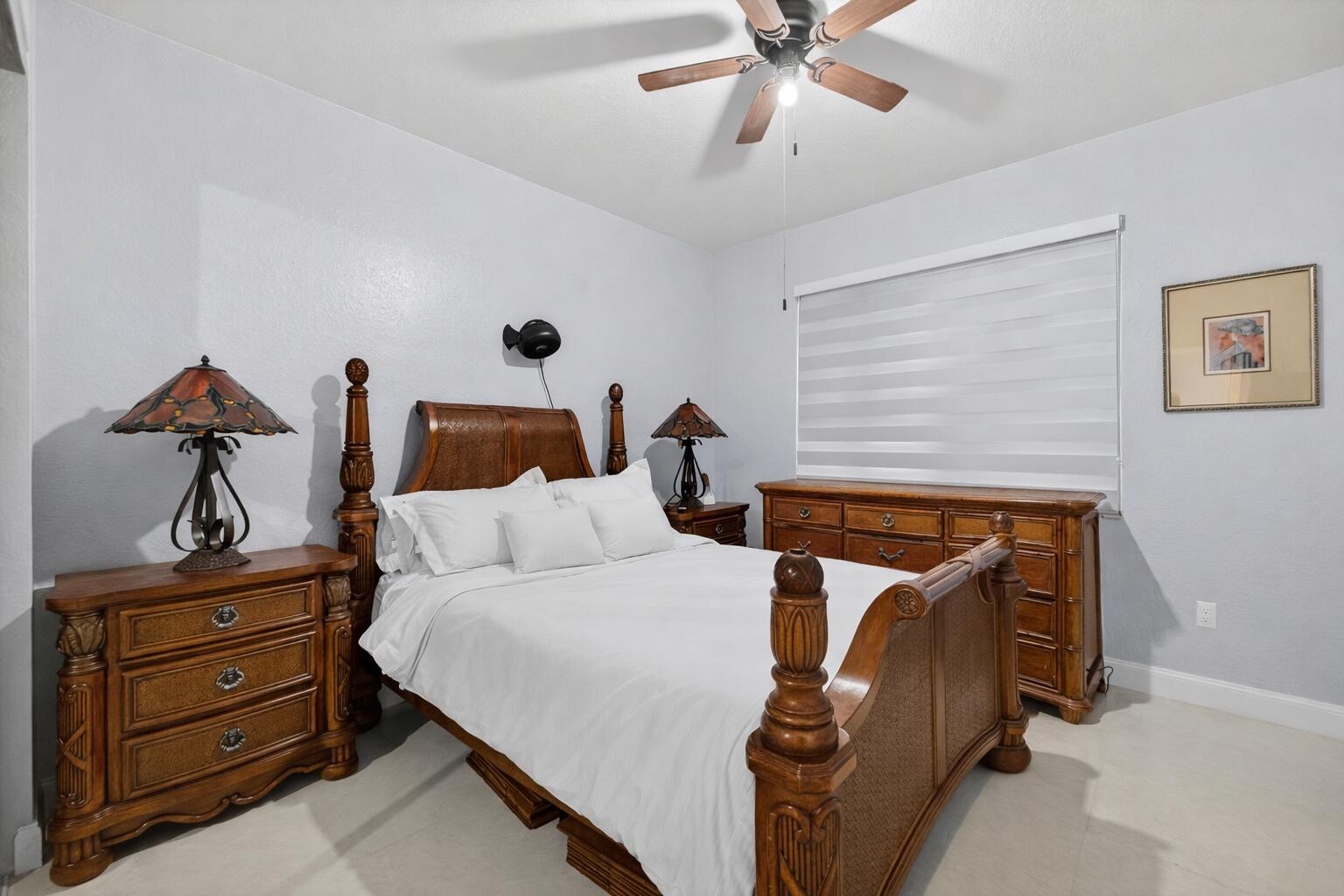 SECOND REPLAT OF PORTOFINO ISLES - Residential