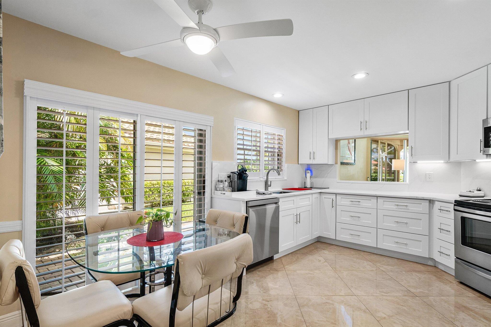 PGA RESORT COMMUNITY OF E - Residential Lease