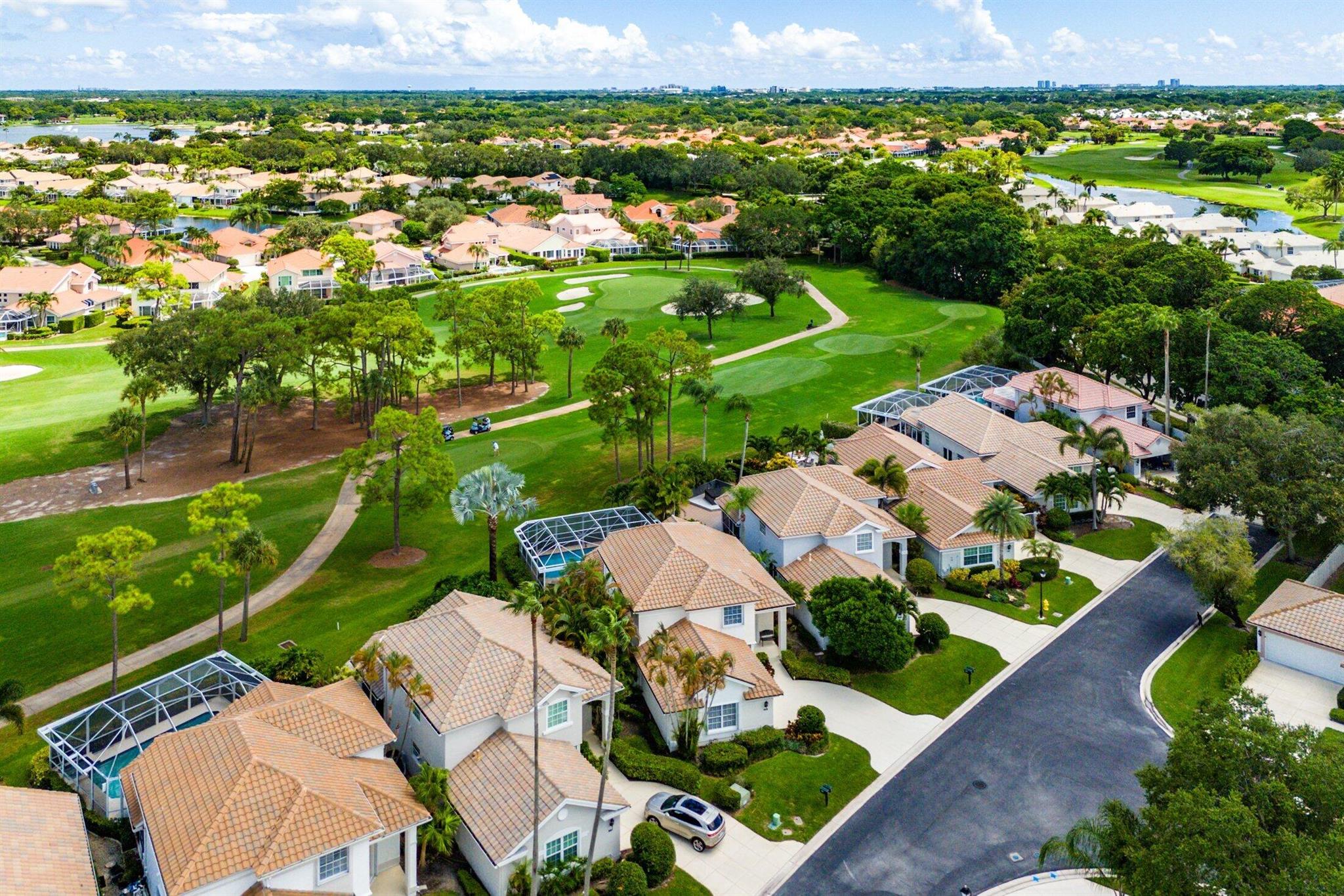 PGA RESORT COMMUNITY OF E - Residential Lease
