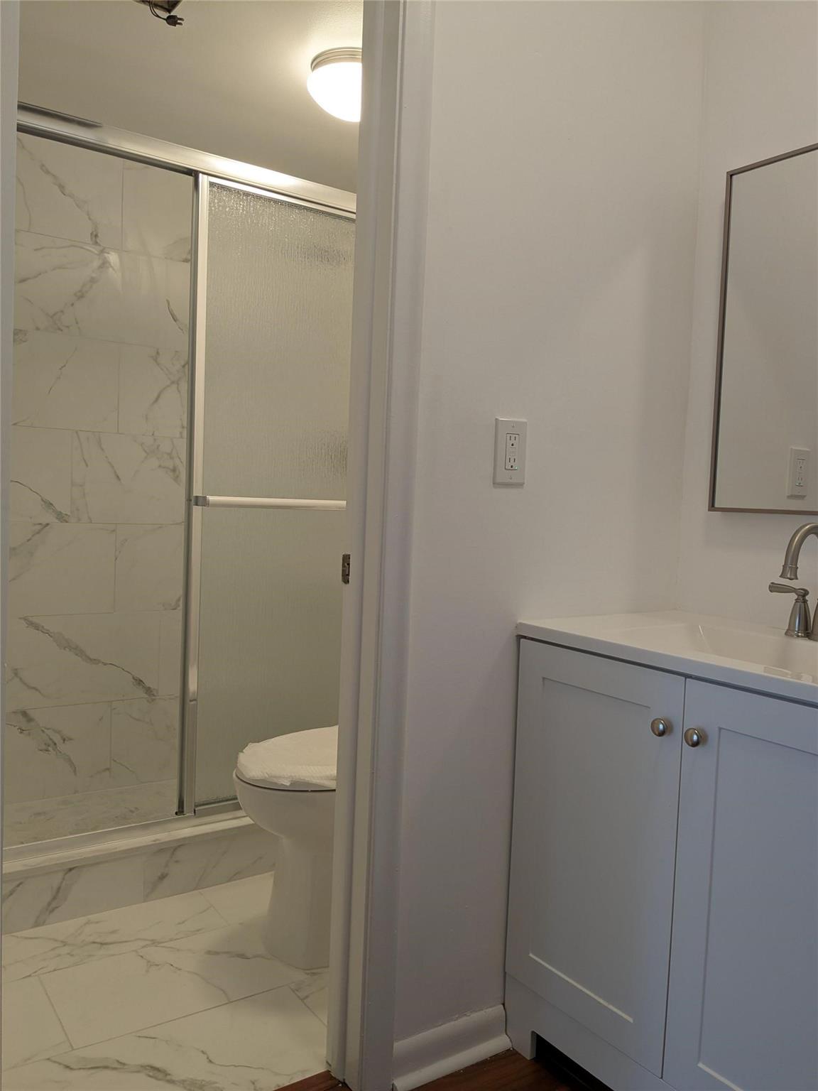 Forest Hills Condo South - Residential Lease