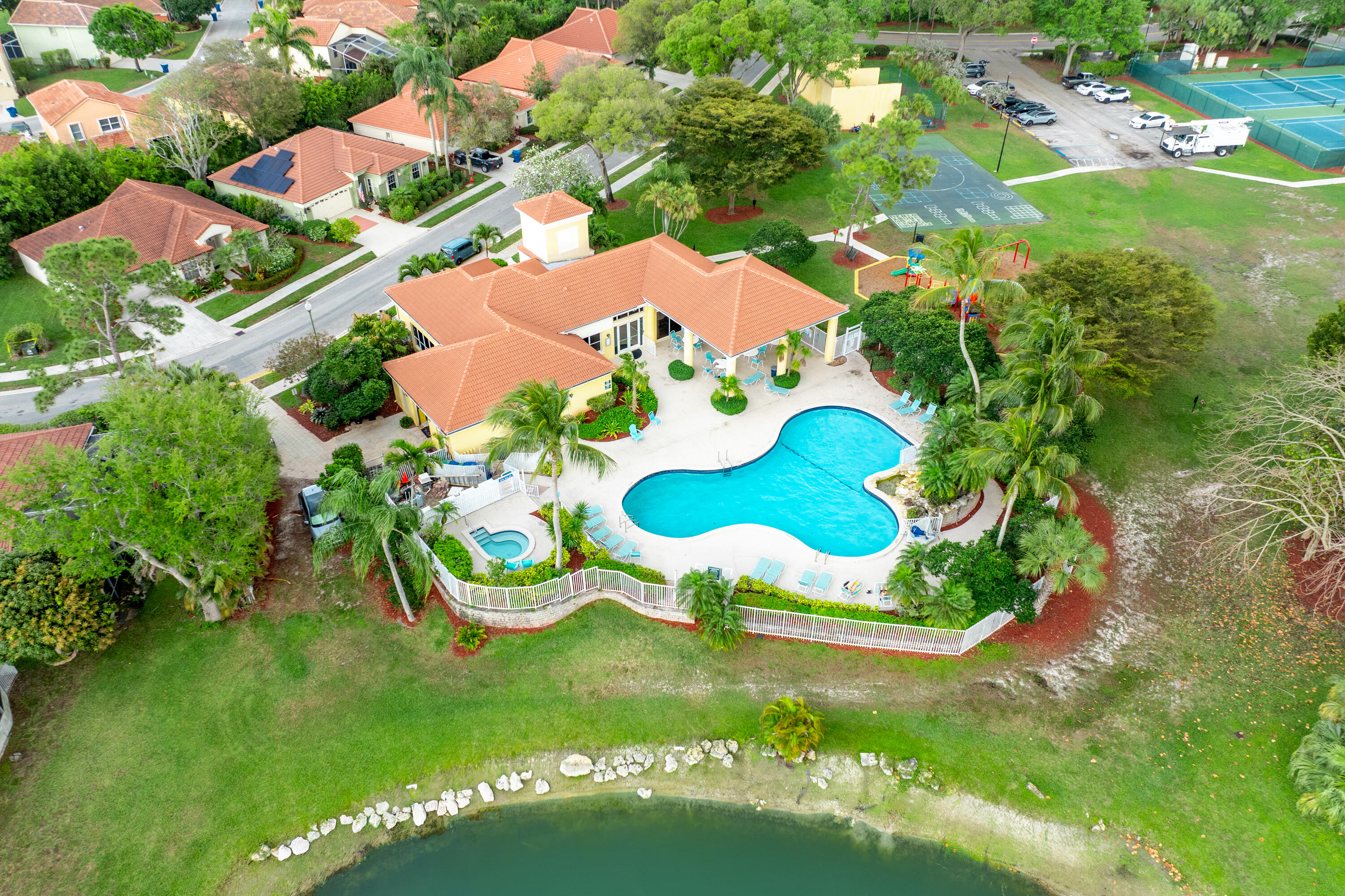 WOODBINE PAR B - Residential