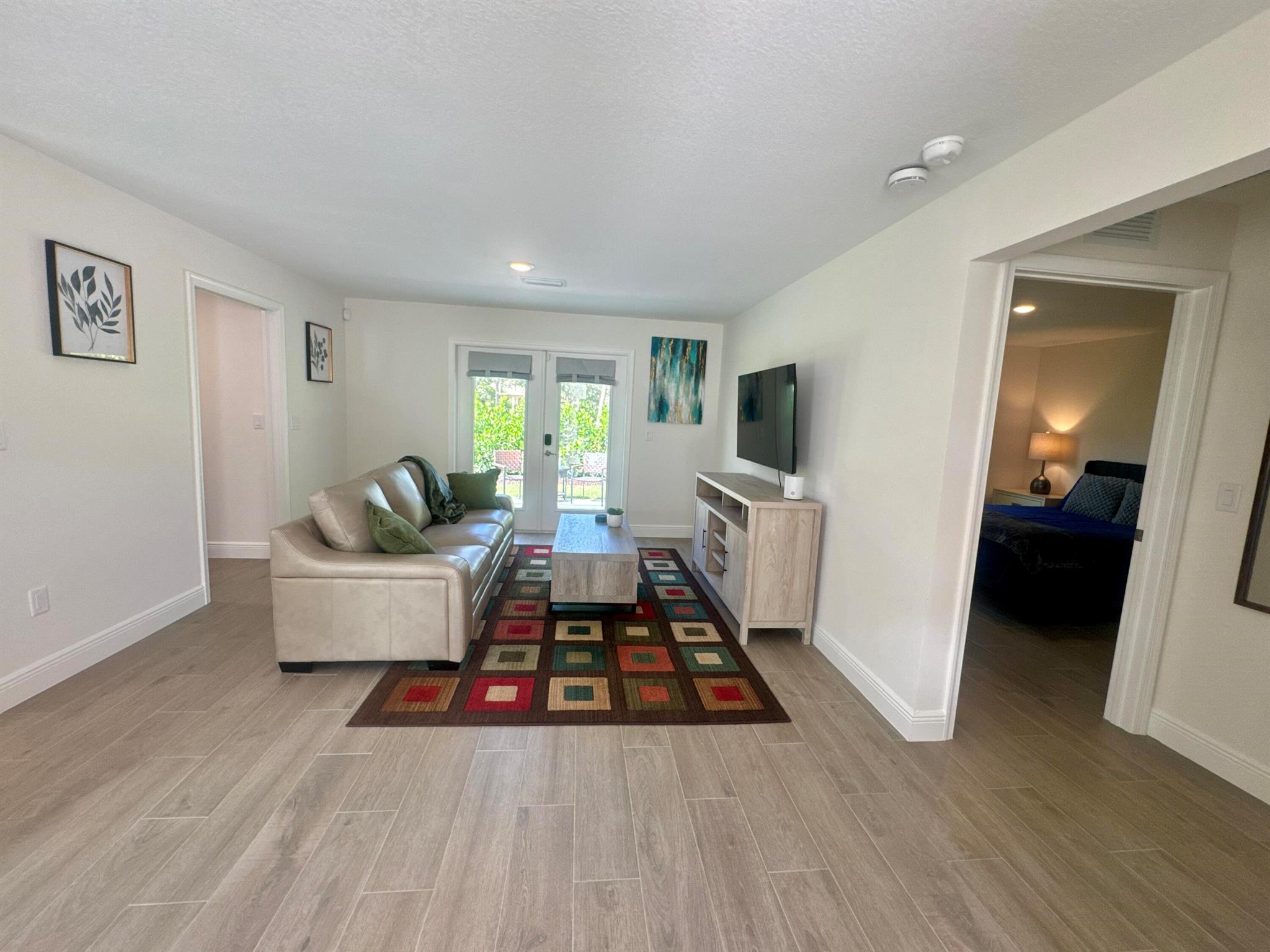 PINEWOOD EAST OF WELLINGT - Residential Lease