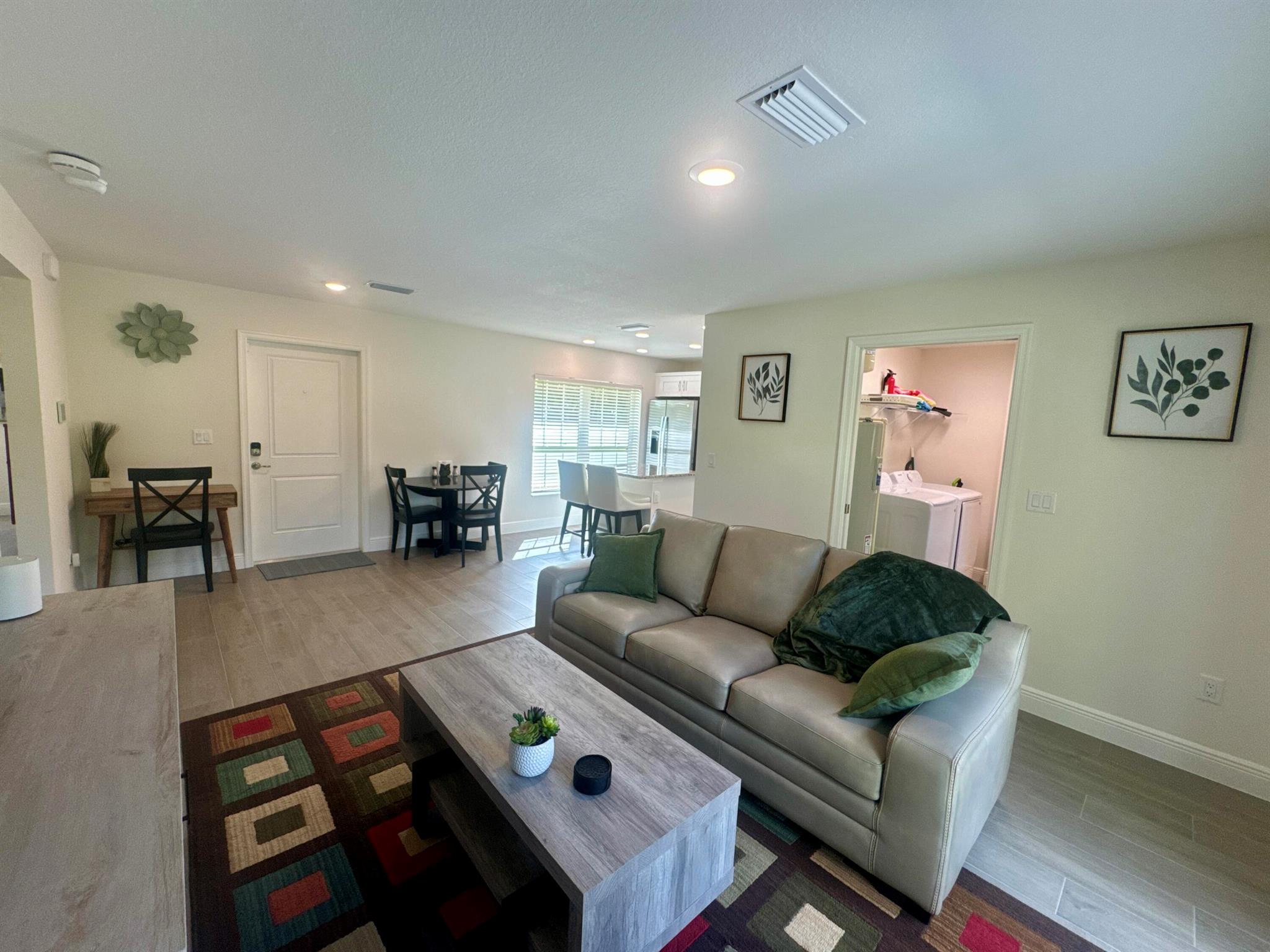PINEWOOD EAST OF WELLINGT - Residential Lease