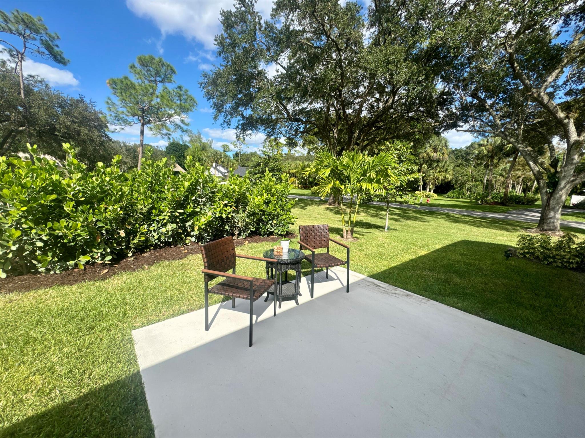 PINEWOOD EAST OF WELLINGT - Residential Lease