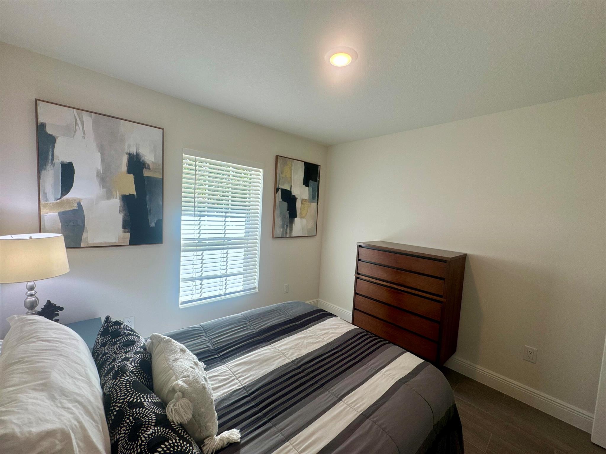 PINEWOOD EAST OF WELLINGT - Residential Lease