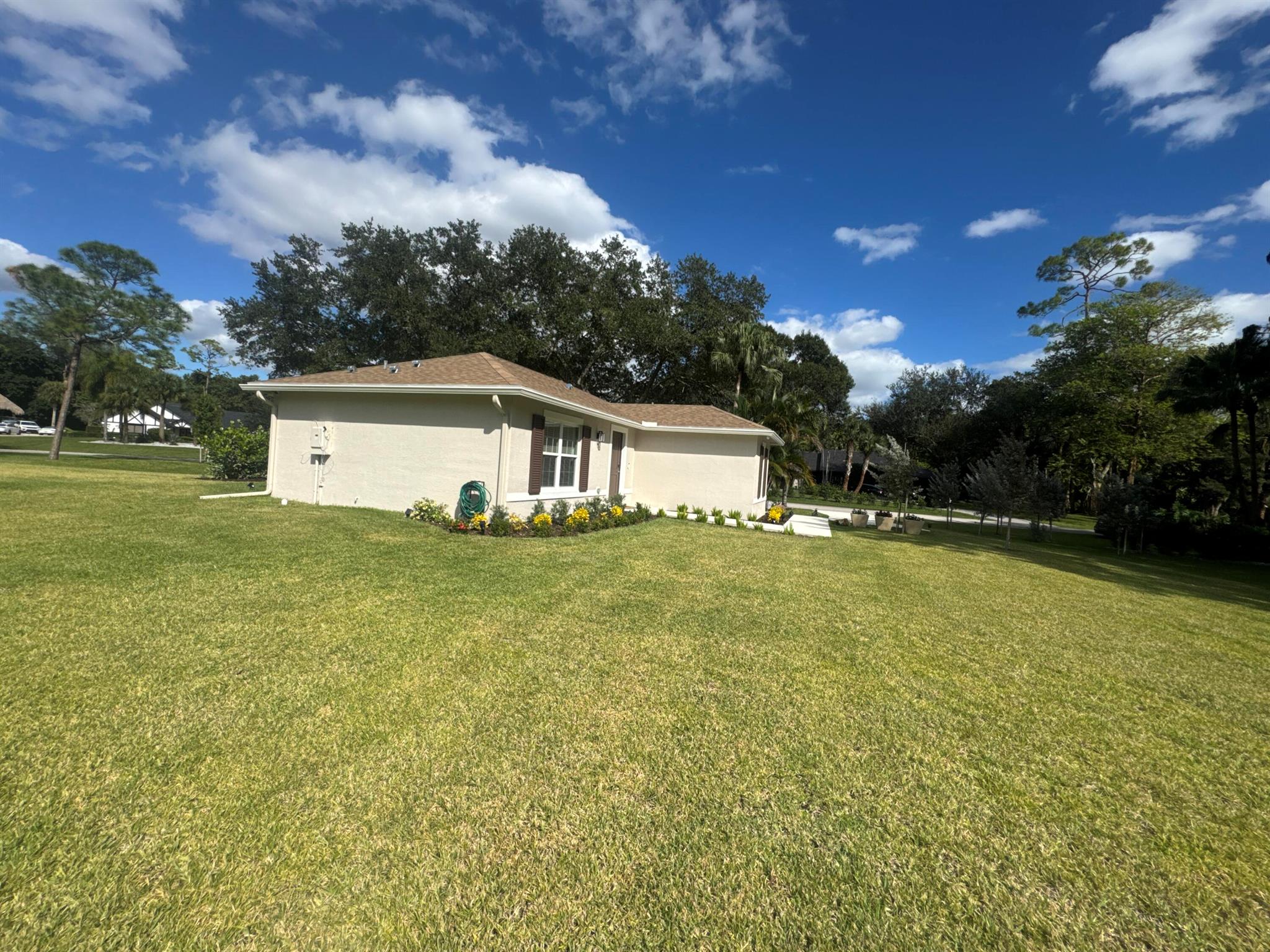 PINEWOOD EAST OF WELLINGT - Residential Lease