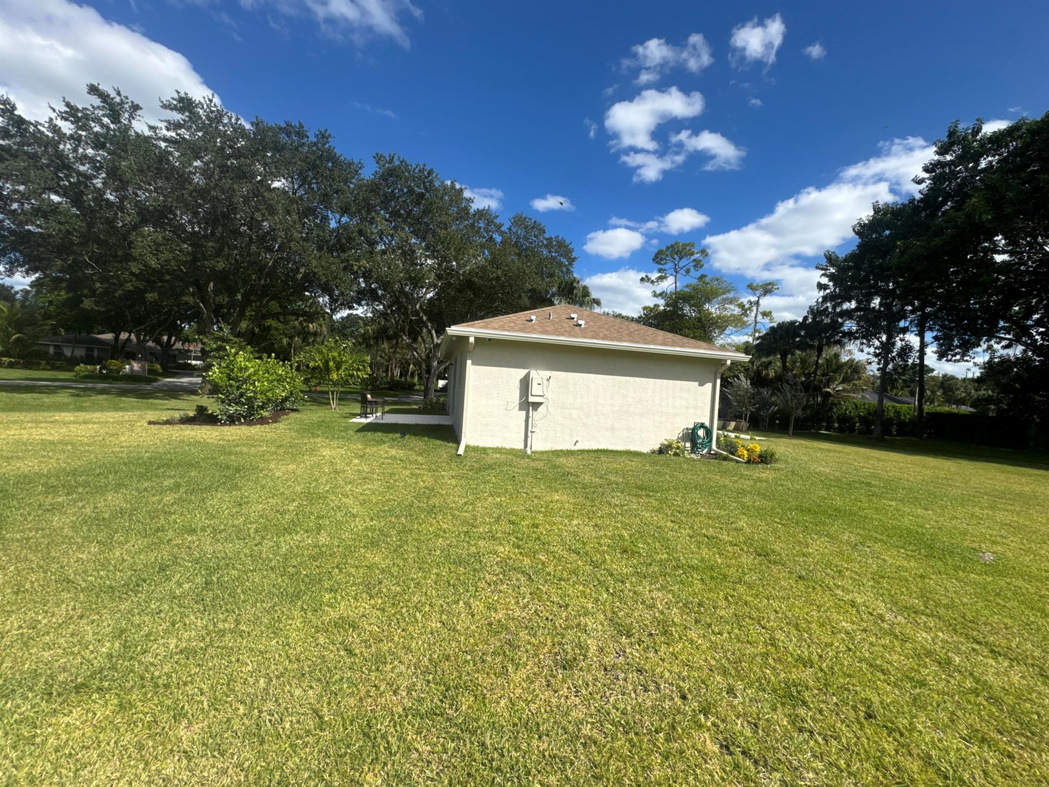 PINEWOOD EAST OF WELLINGT - Residential Lease