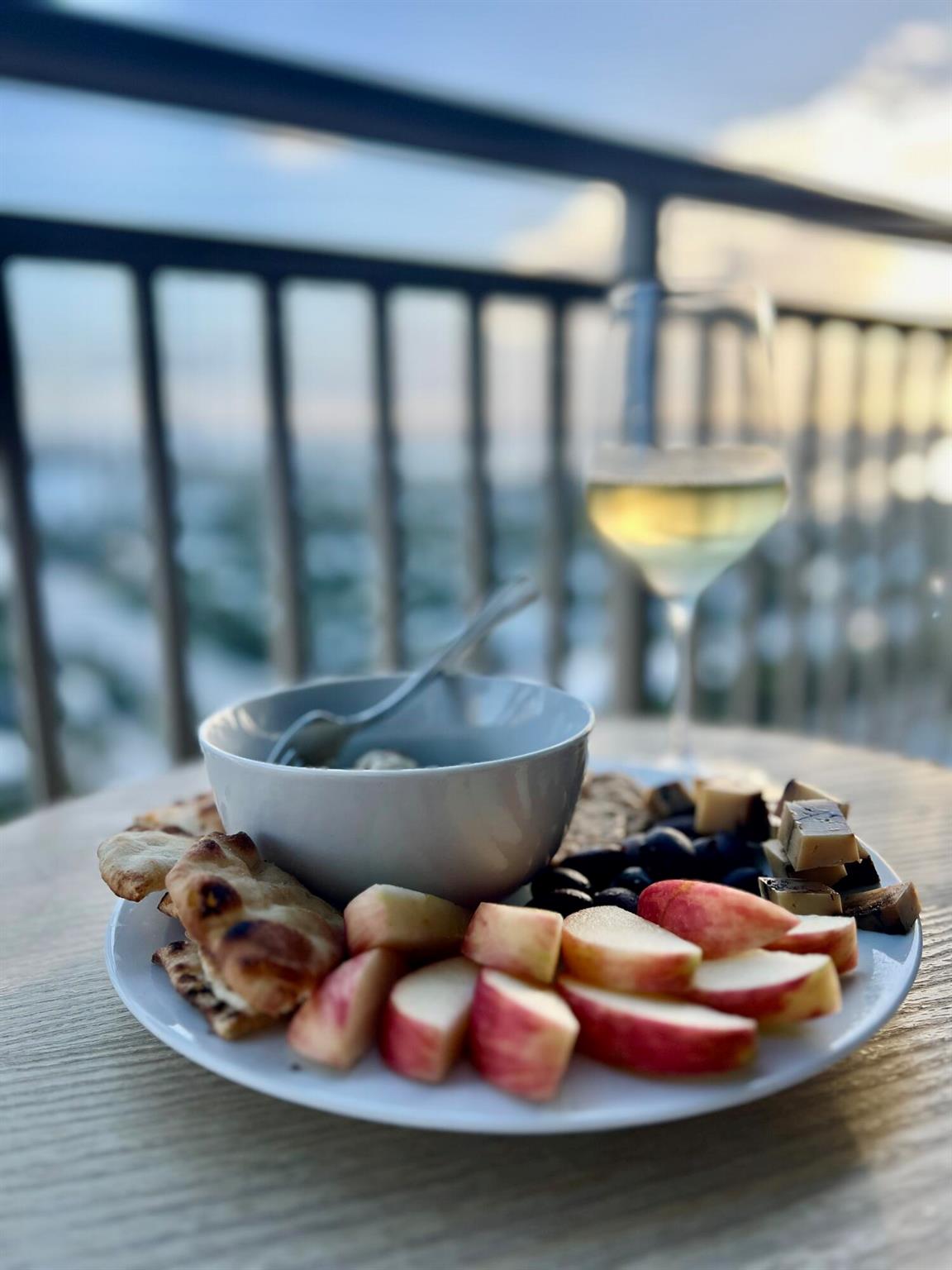 OCEANTREE CONDO - Residential Lease