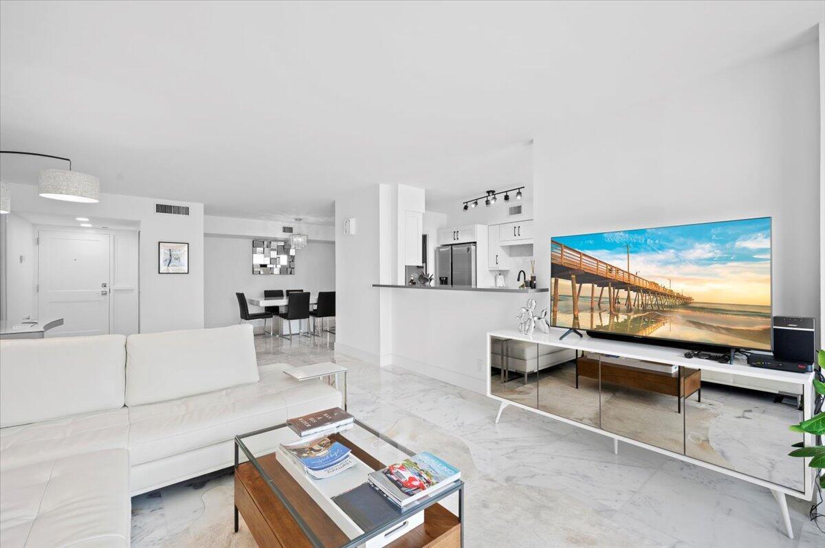 OCEANTREE CONDO - Residential Lease