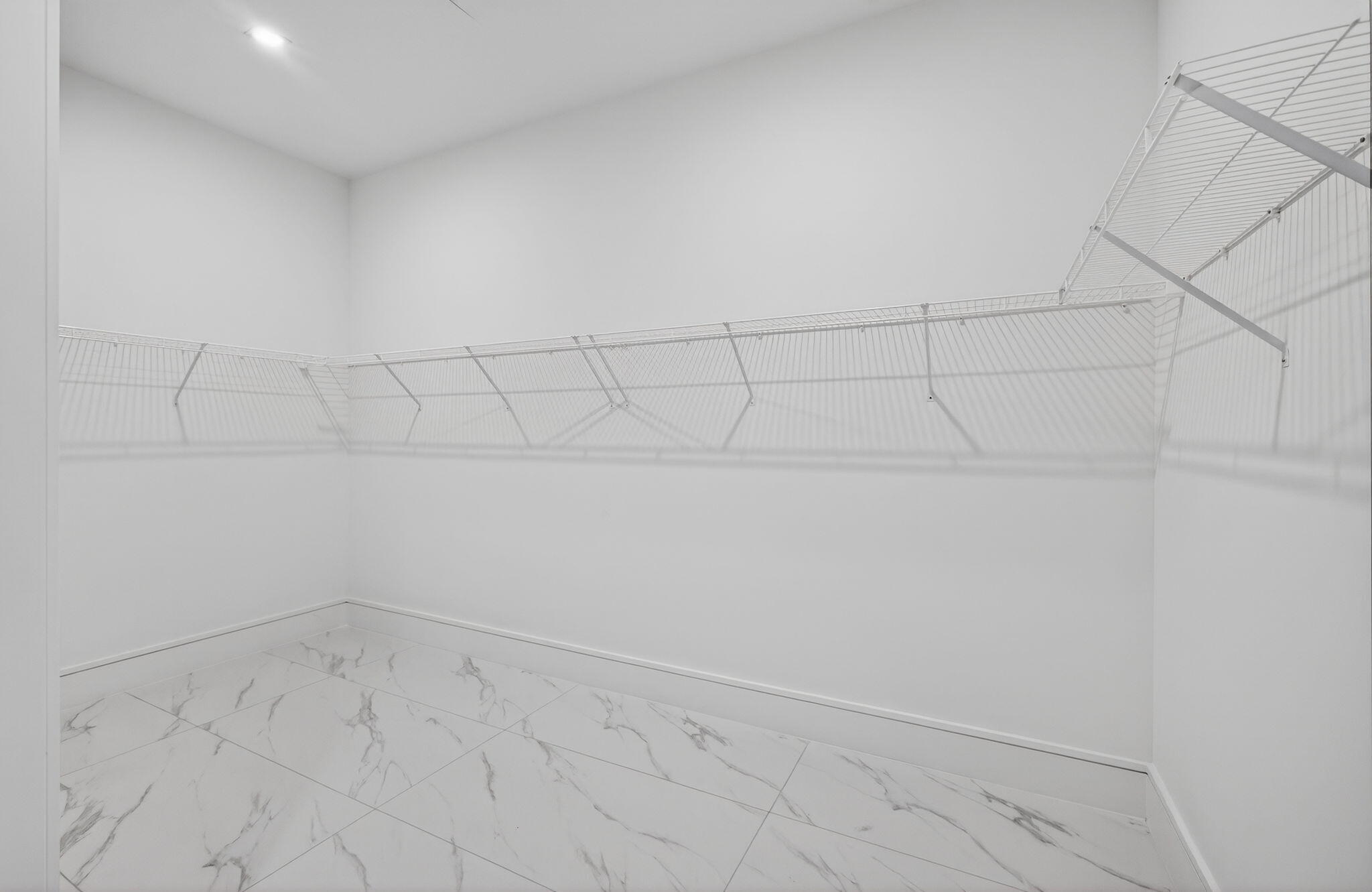 NAUTILUS 220 CONDO - Residential