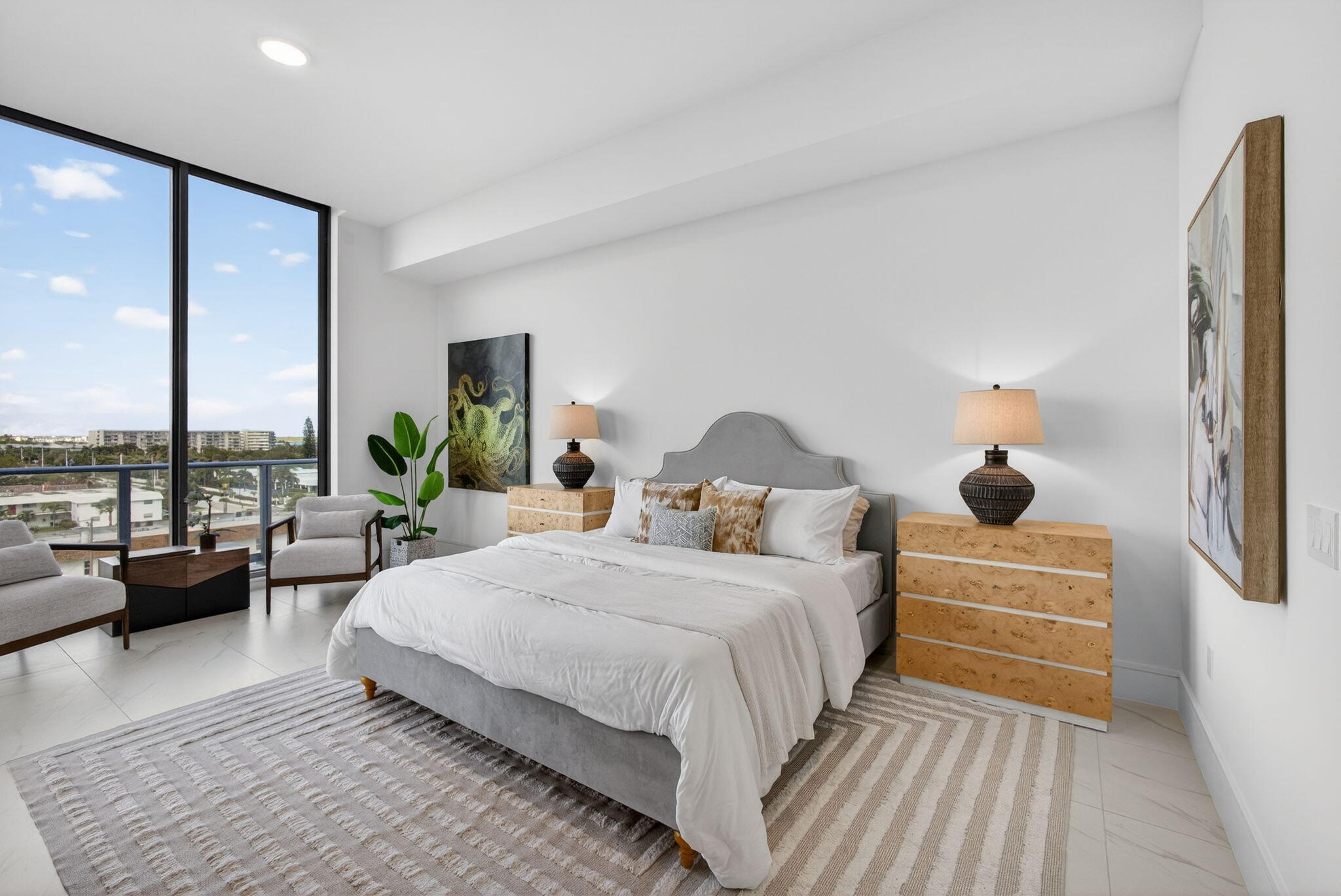 NAUTILUS 220 CONDO - Residential