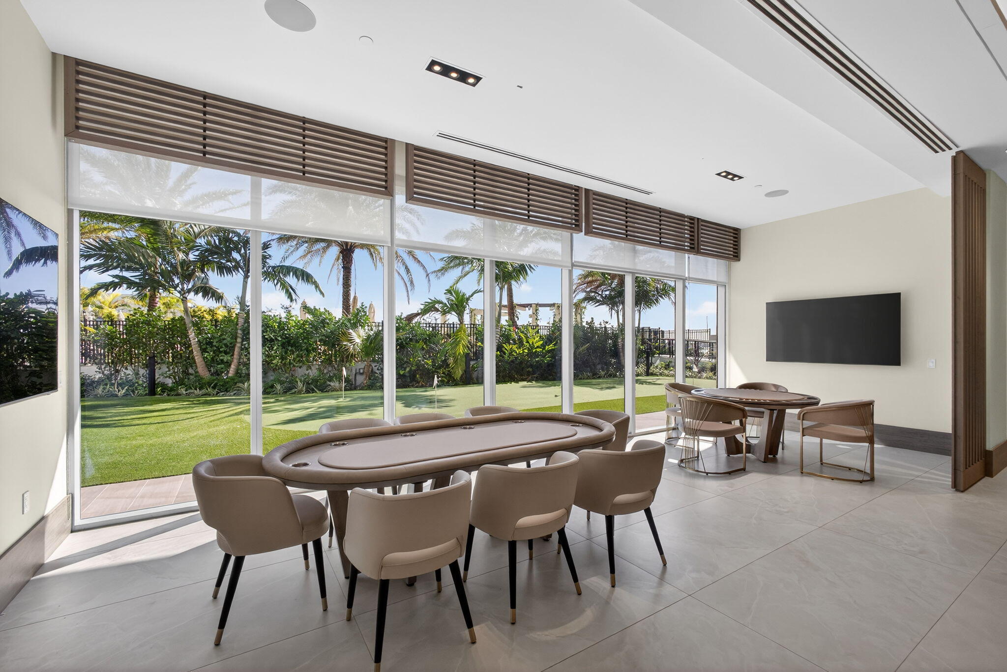 NAUTILUS 220 CONDO - Residential